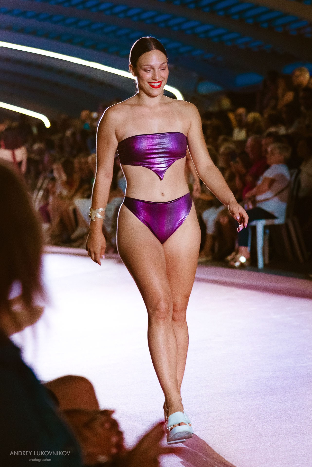 Reportaje del Fin de Semana de Torrevieja 2024 — Fotógrafo de Desfiles de Moda en España, Andrey Lukovnikov