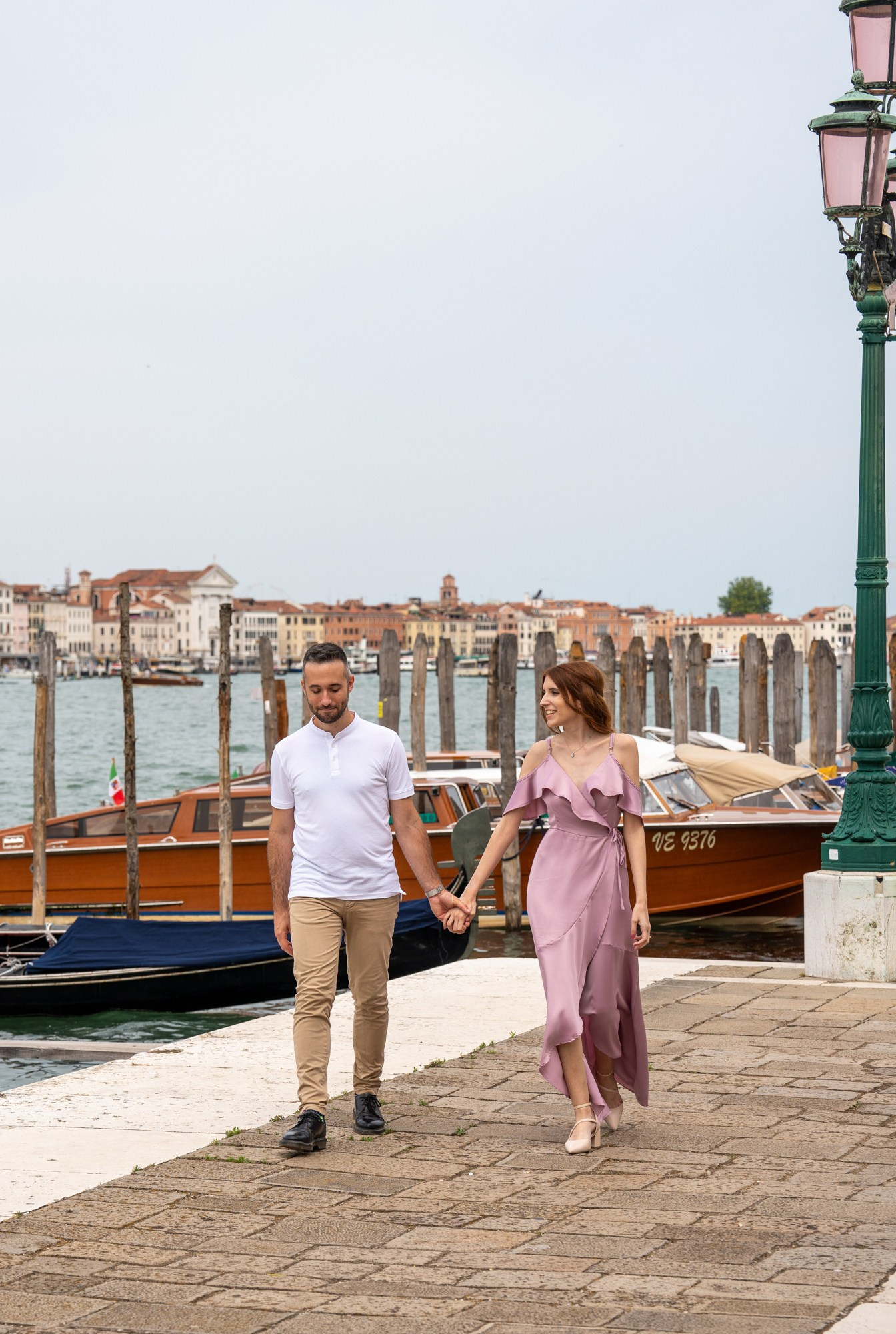 Sesión de Fotos de Preboda en Venecia | El Velo Blanco. El Velo Blanco I Fotógrafos de Bodas