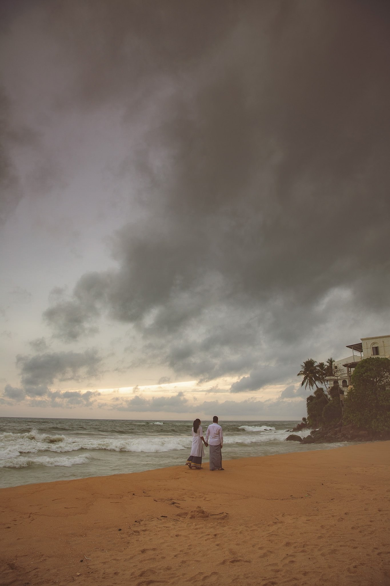 Post wedding portraits at Mount Lavinia, Sri Lanka