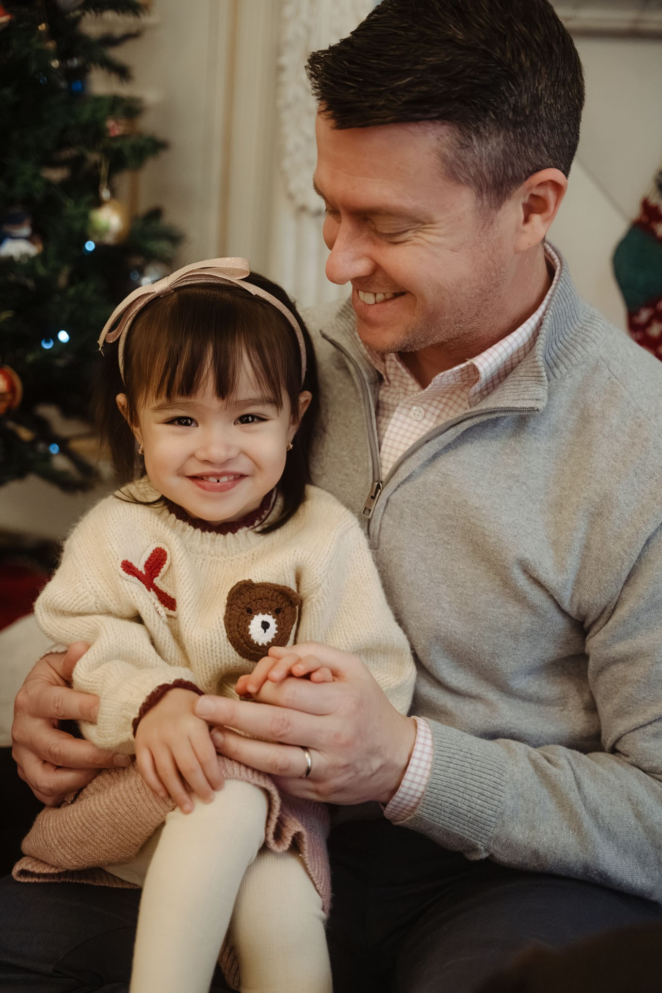 Family Photoshoot in Paris. Paris photographer — Polina Osipova