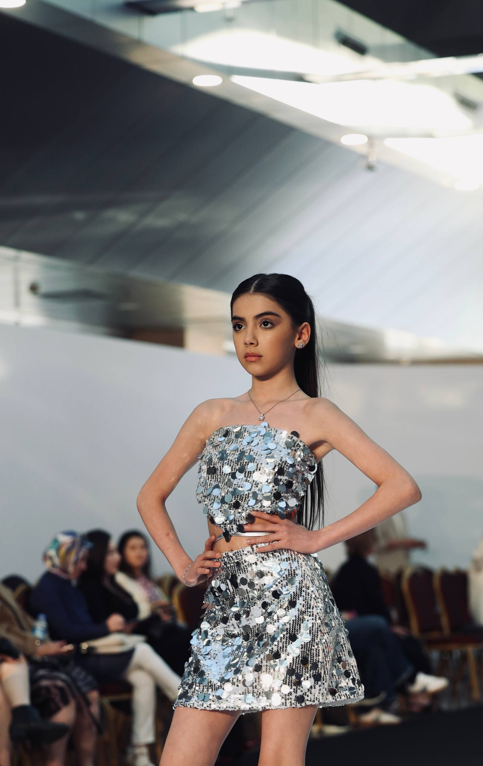 Ayan. BIG Model Agency. “Dare to Be Famous”