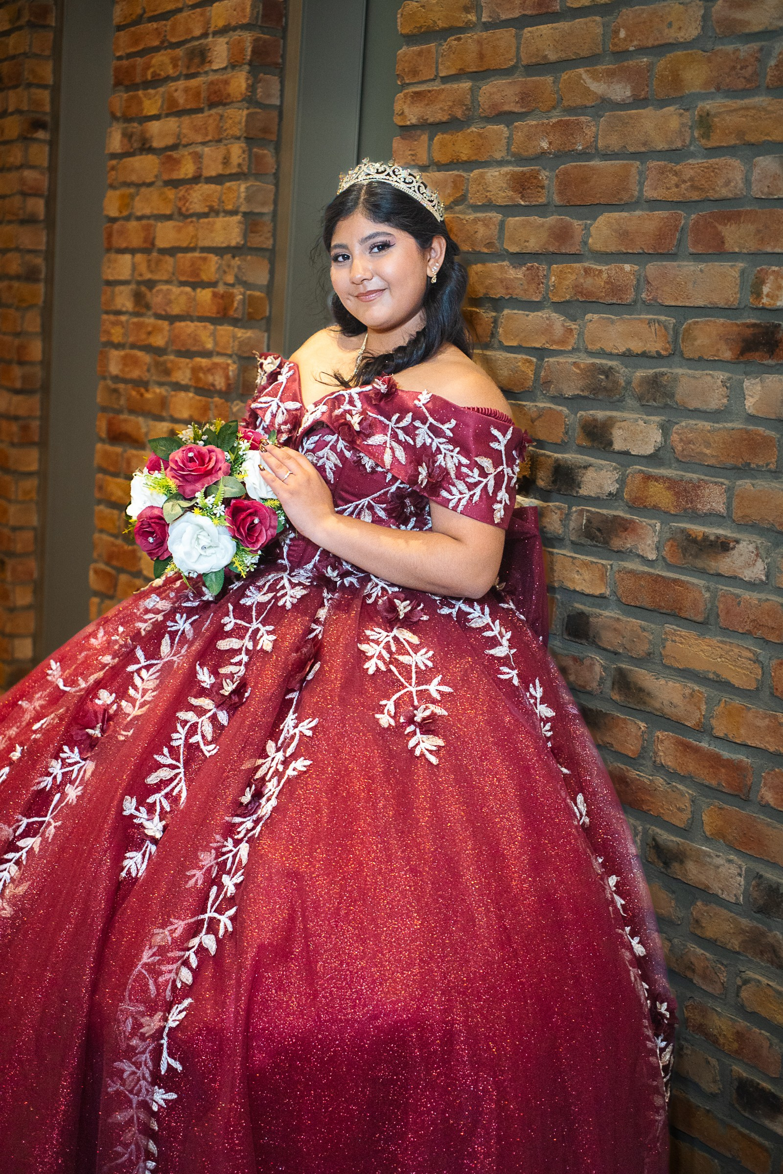 Mariana. Https://fotorecuerdosjrz.com/