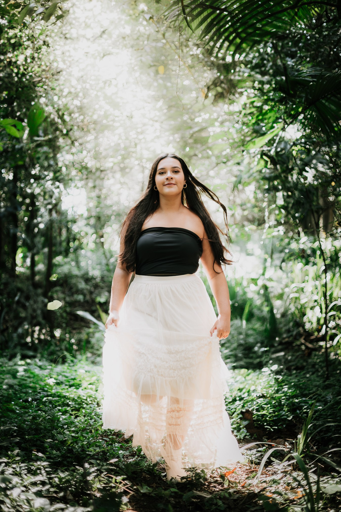 Entre Sorrisos e Memórias: O Ensaio dos 15 Anos da Laila. Clika Photo