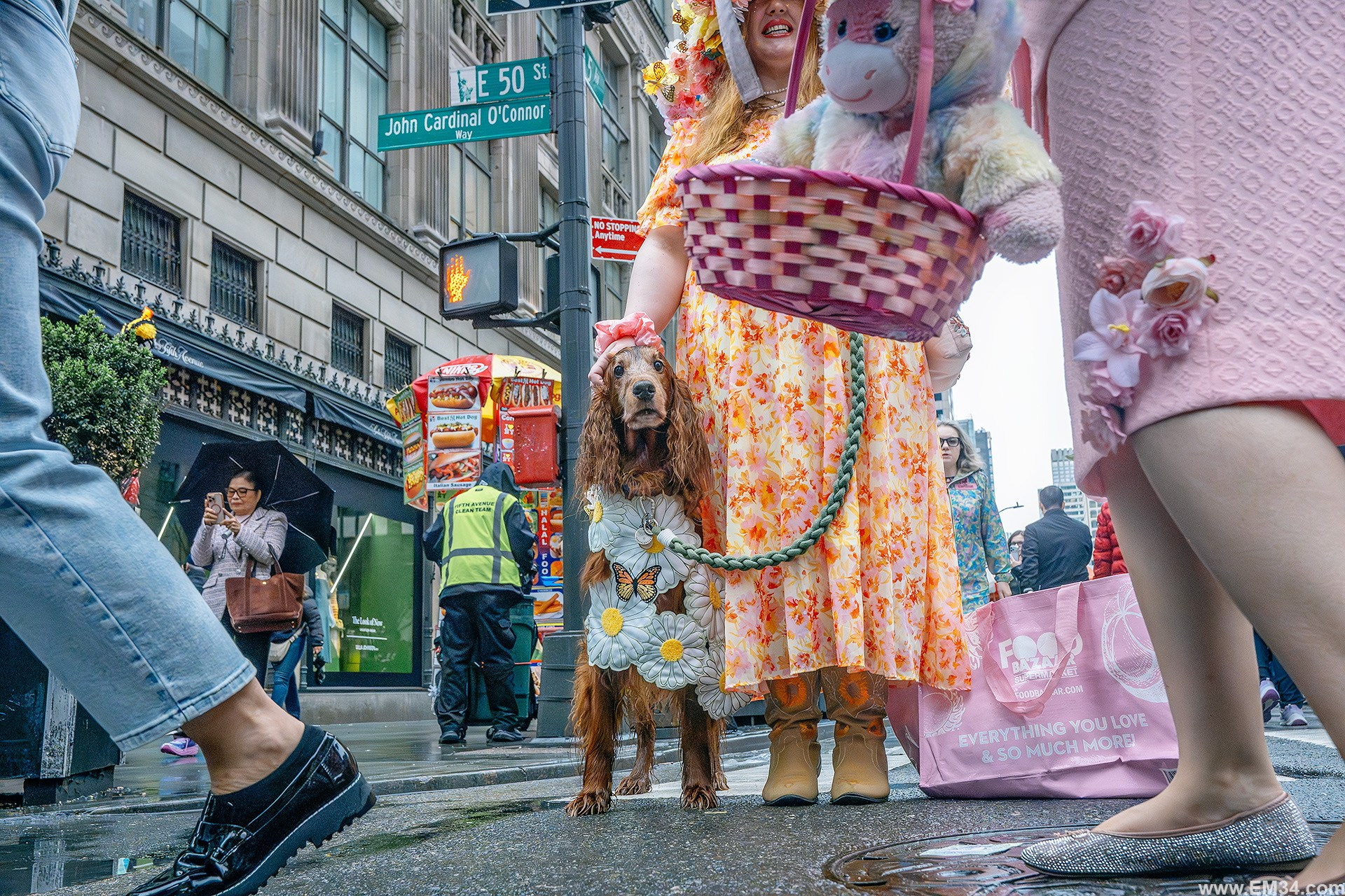 Easter Sunday in New York: strange outfits, passing faces, and moments in between. Emin Kuliyev — Award-Winning Wedding Photojournalist NYC & USA | Best Wedding Photographer Known for Candid, Timeless Moments