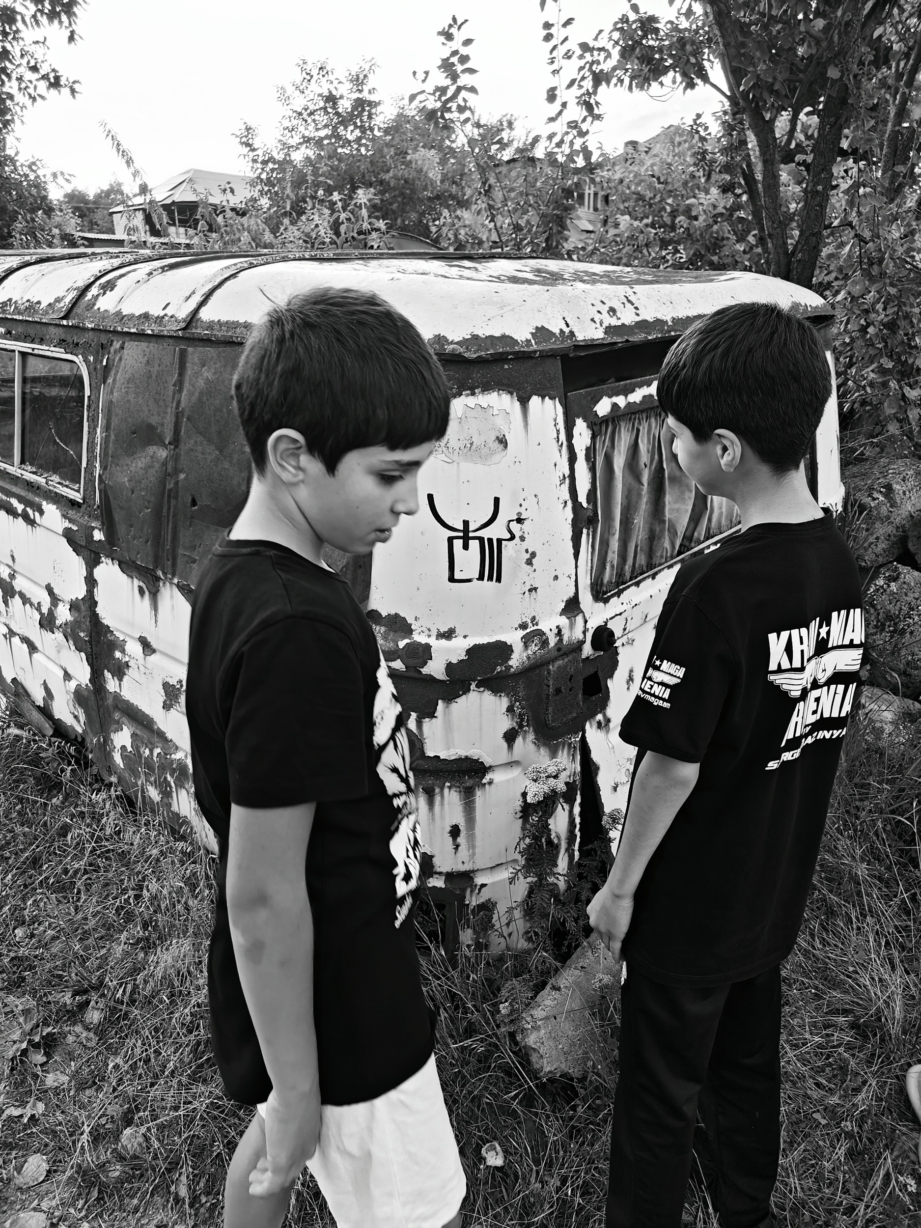 EARTH & SONG Vardablur, 2025. Areg Balayan — Photographer/Visual Artist