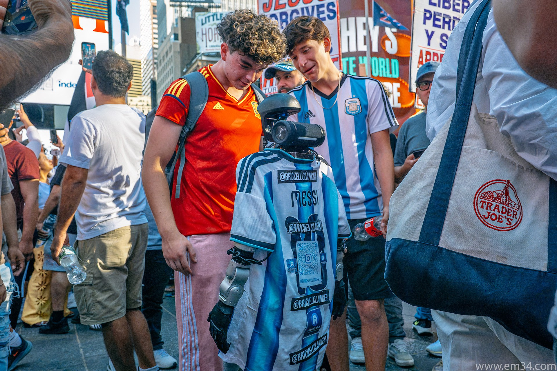 Spain vs Argentina Fans in Times Square | Street Photography by Emin Kuliyev