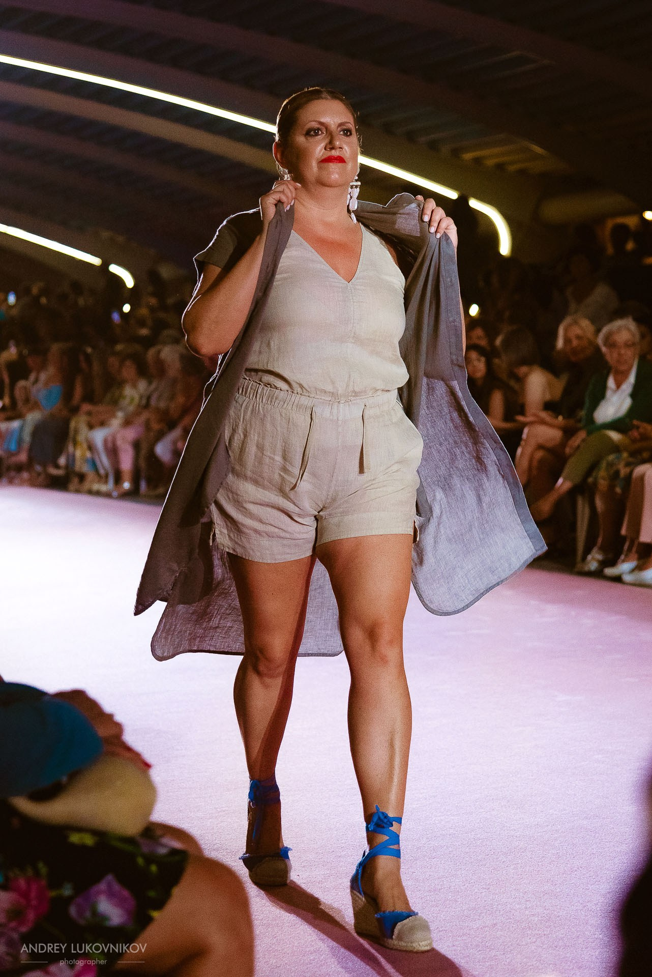 Reportaje del Fin de Semana de Torrevieja 2024 — Fotógrafo de Desfiles de Moda en España, Andrey Lukovnikov