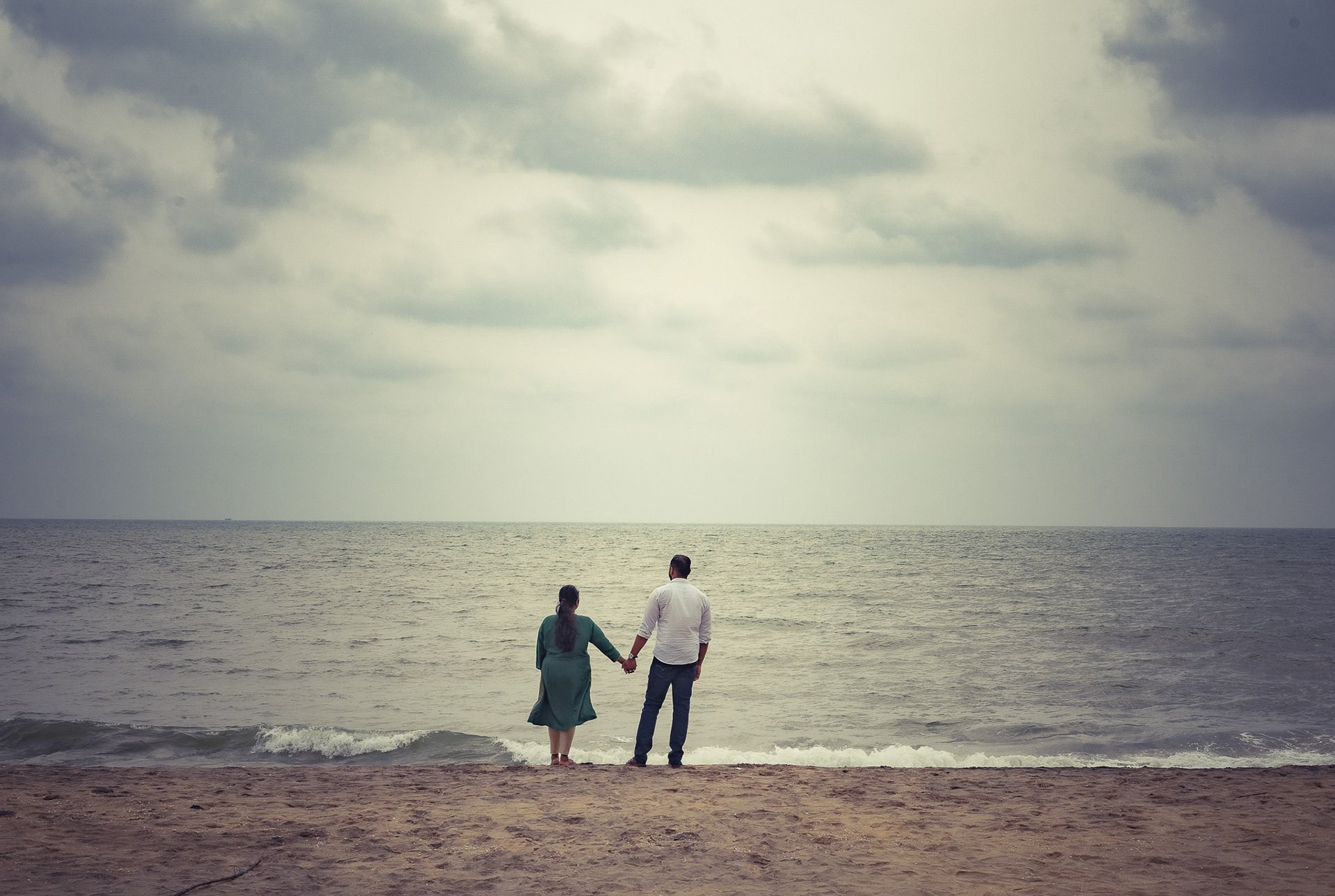 Engagement & Pre-Wedding Portraits in Thrissur, Kerala | ONEIRO