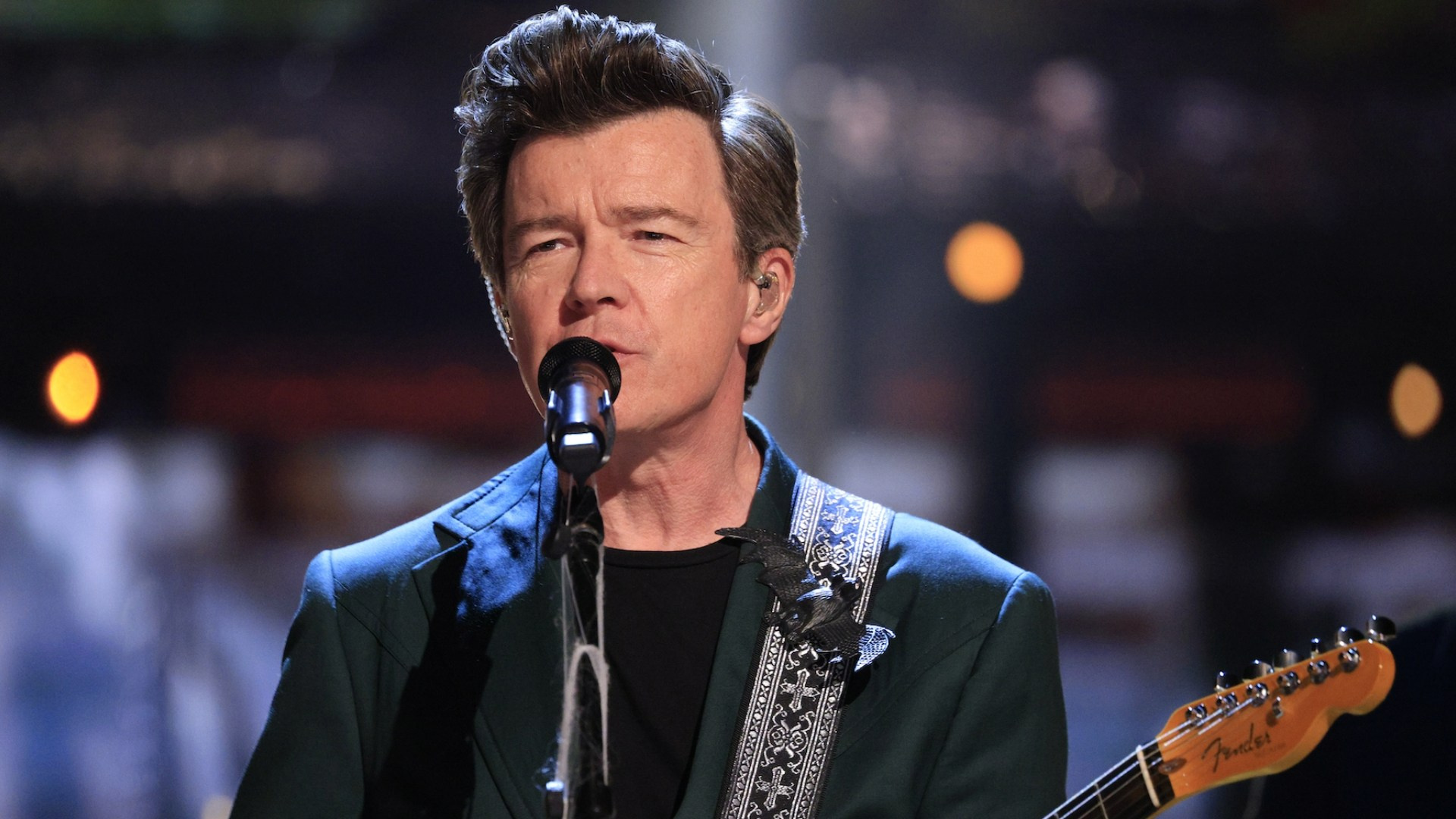 Rick Astley in Murcia, Valencia and Madrid 2026: pop icon live shows | FOTKAI