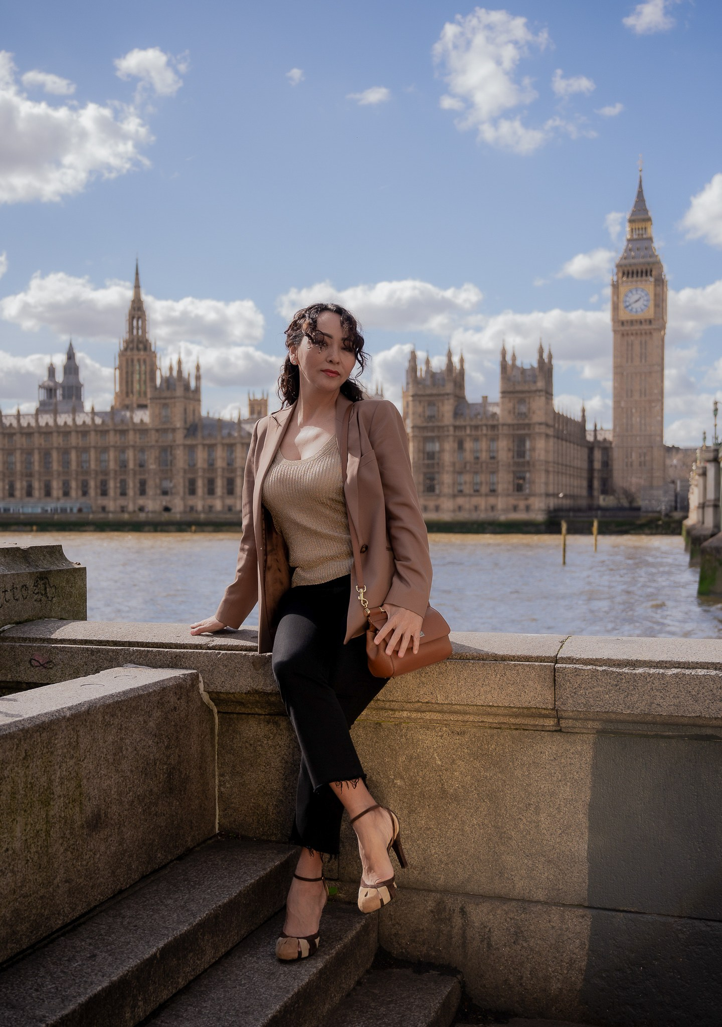 Family and event photographer in London Aigerim Qali