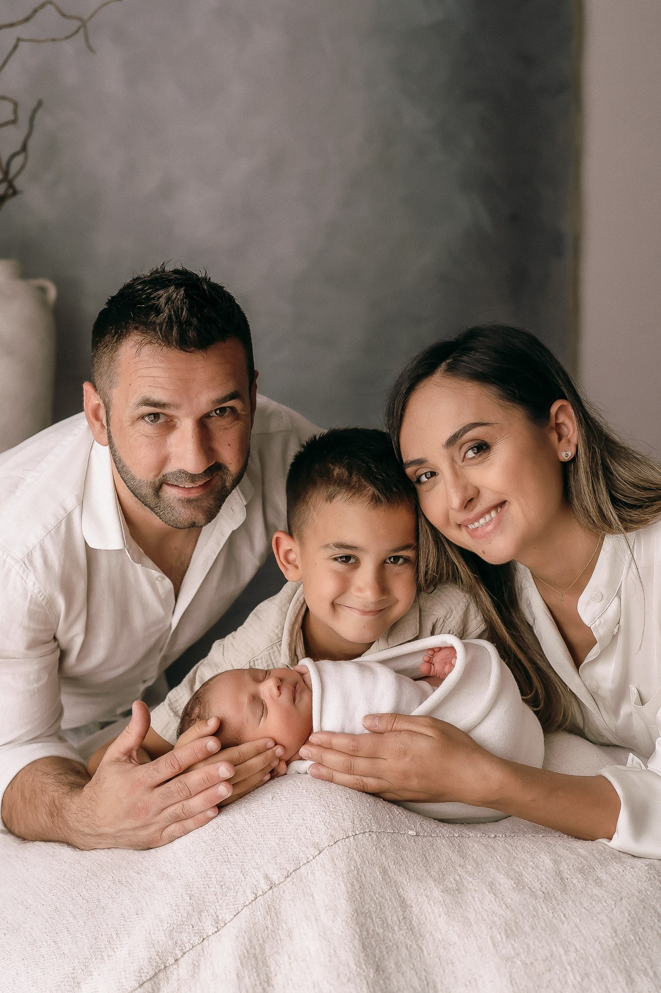 Servicii foto. Fotograf de familie, evenimente, produs și brand personal în Zalau, Cluj-Napoca Carmen Simoc
