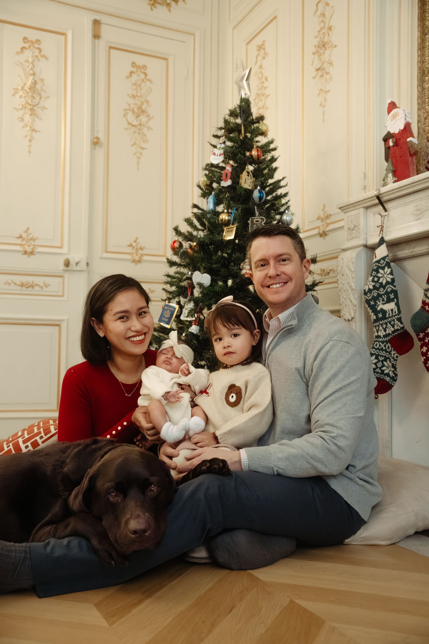 Family Photoshoot in Paris. Paris photographer — Polina Osipova