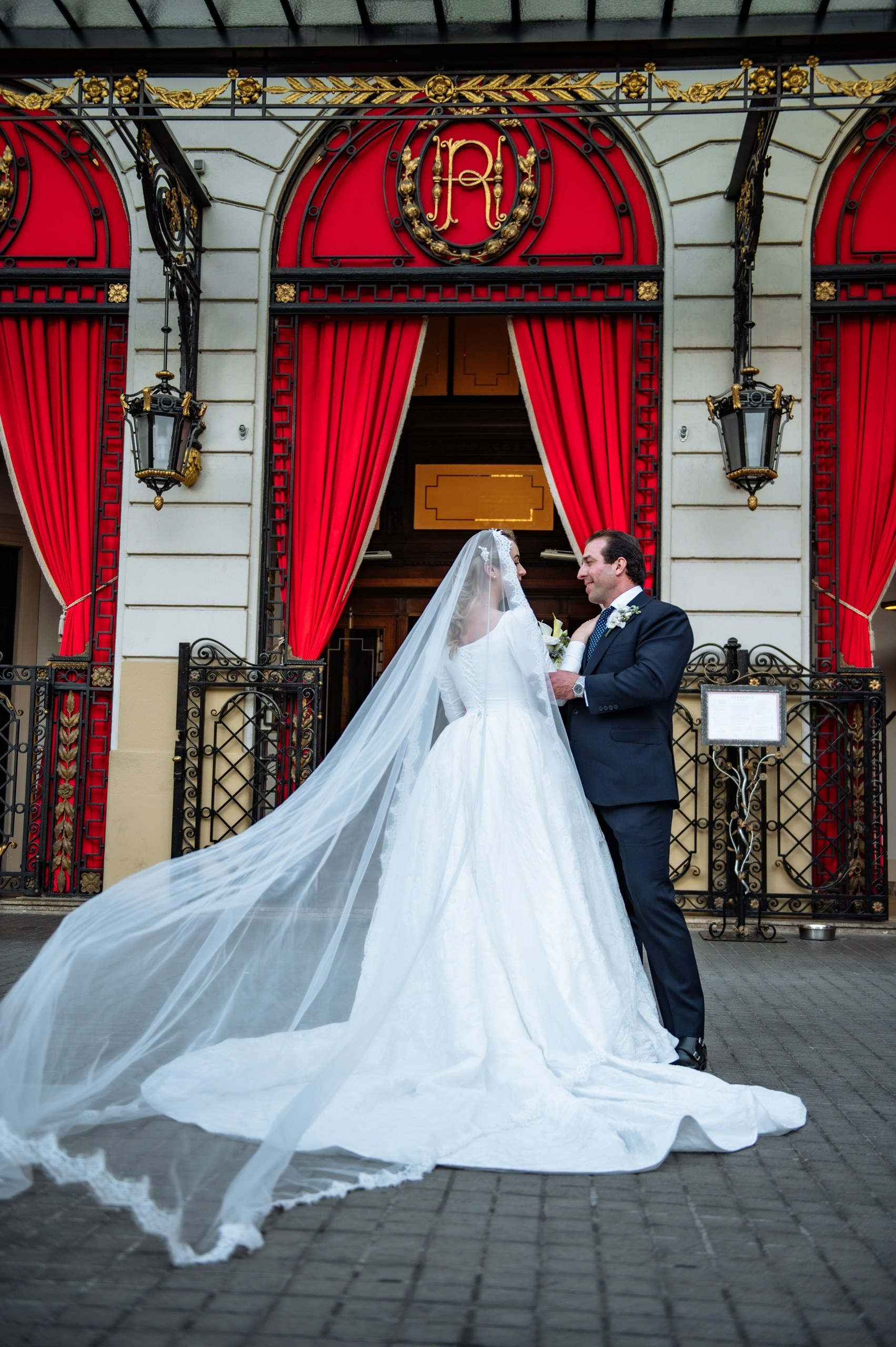 Wedding Day Hotel Palace. ❤️Свадебная и репортажная фото- и видеосъёмка в Барселоне — живые эмоции и естественная эстетика | Ekaterina Gasanova