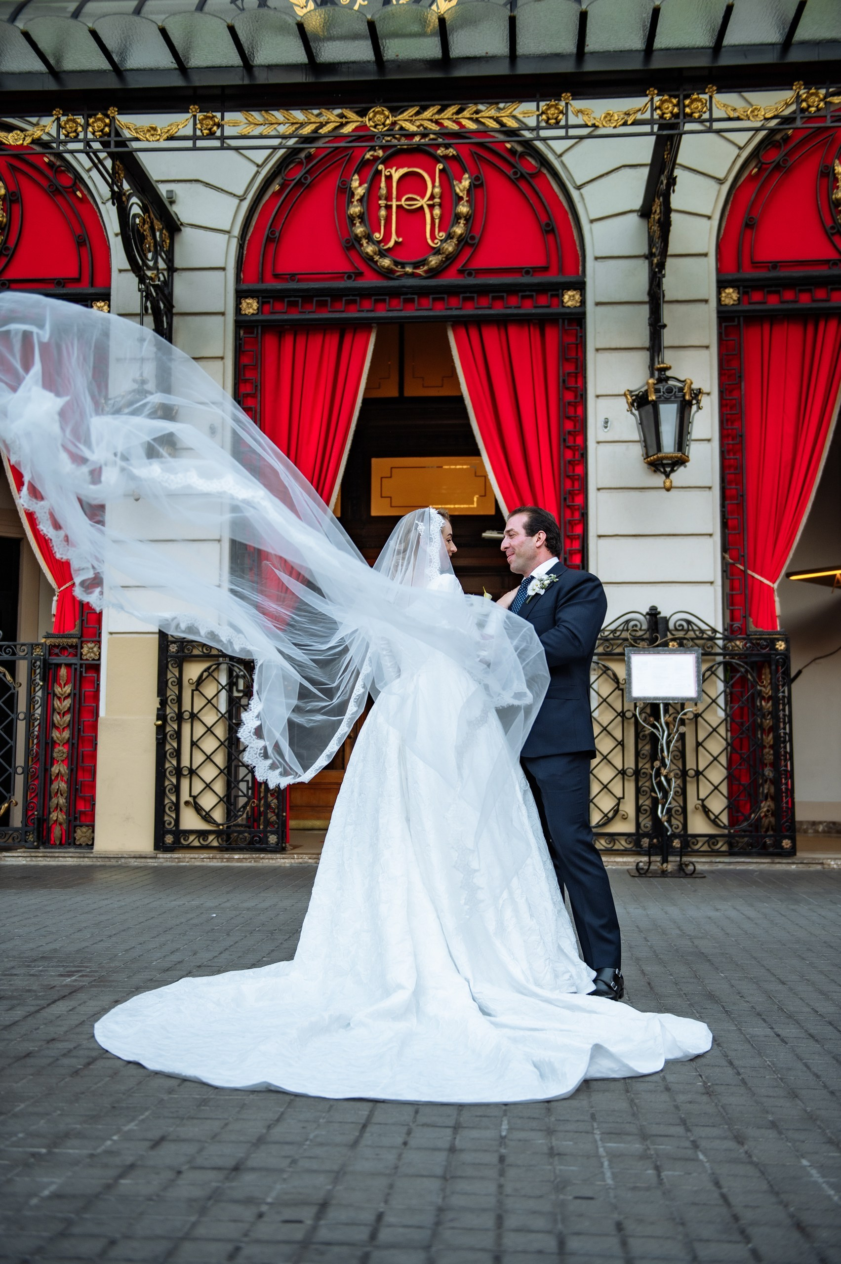 Wedding Day Hotel Palace. ❤️Свадебная и репортажная фото- и видеосъёмка в Барселоне — живые эмоции и естественная эстетика | Ekaterina Gasanova