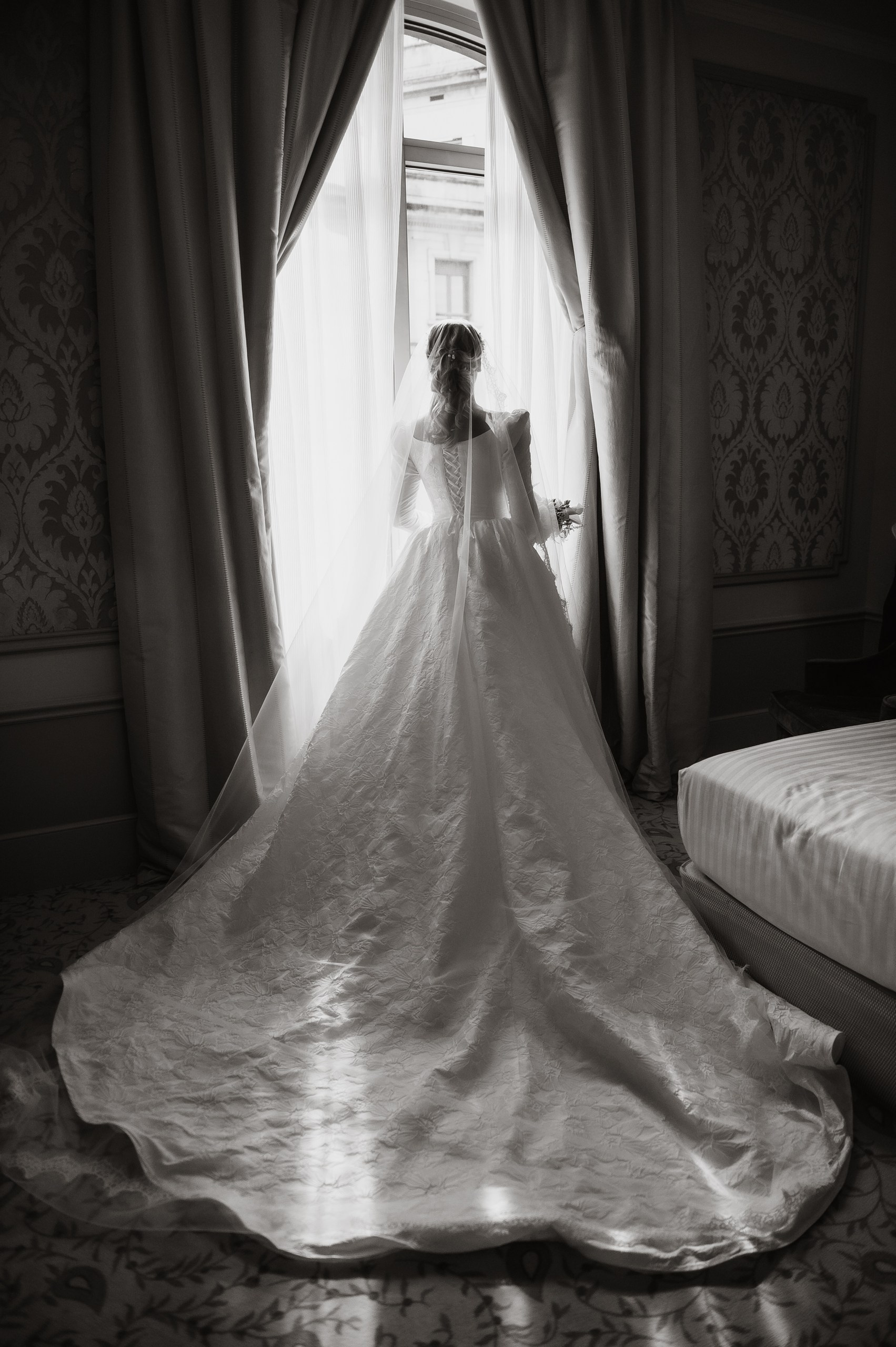 Wedding Day Hotel Palace. ❤️Свадебная и репортажная фото- и видеосъёмка в Барселоне — живые эмоции и естественная эстетика | Ekaterina Gasanova