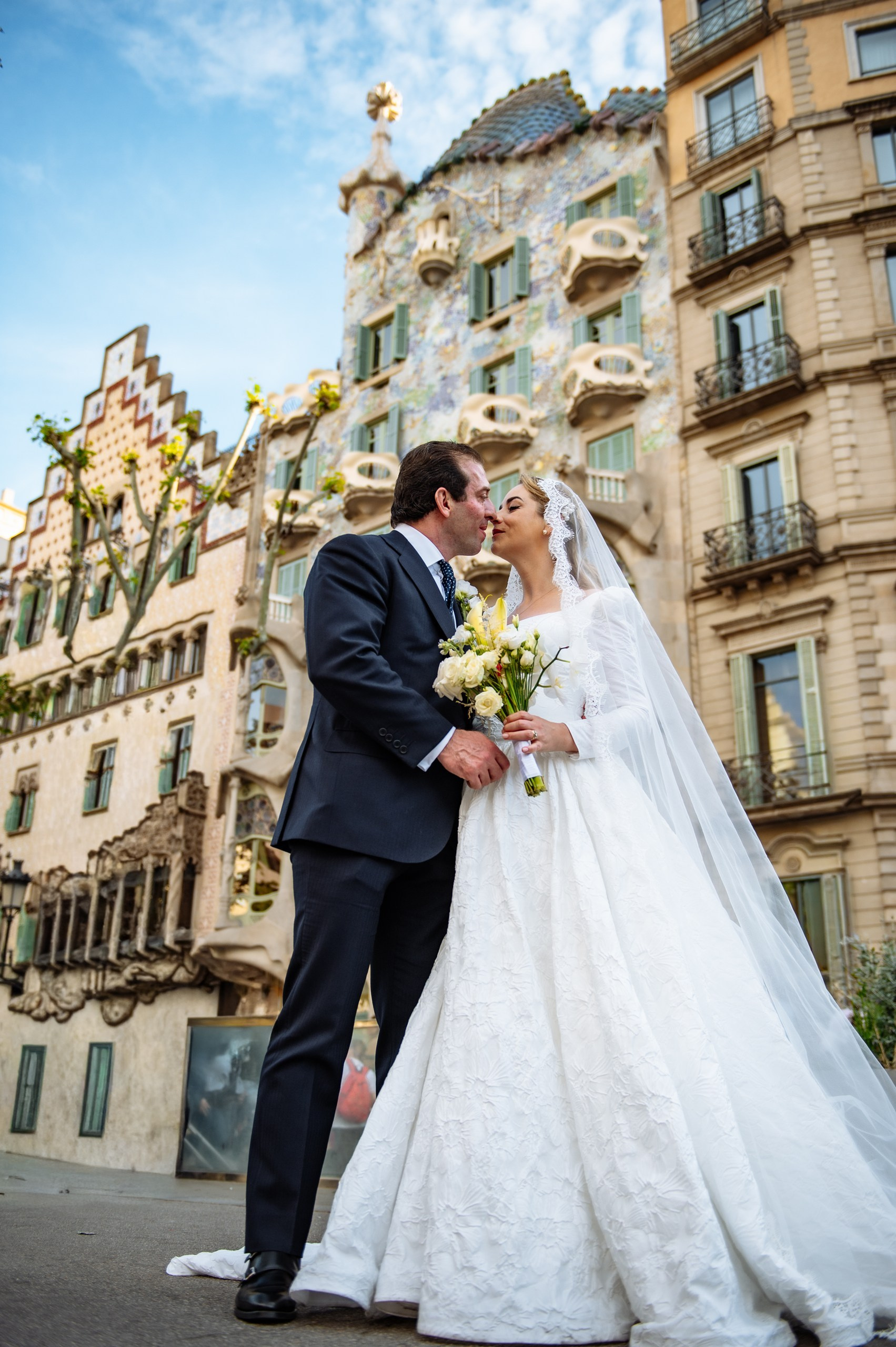 Wedding Day Hotel Palace. ❤️Свадебная и репортажная фото- и видеосъёмка в Барселоне — живые эмоции и естественная эстетика | Ekaterina Gasanova