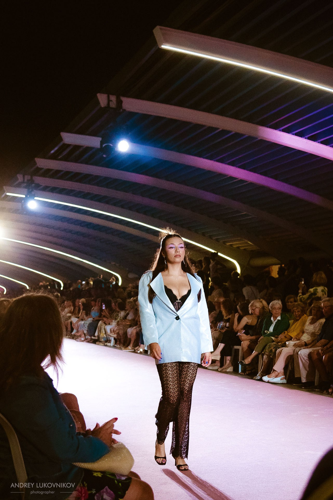 Reportaje del Fin de Semana de Torrevieja 2024 — Fotógrafo de Desfiles de Moda en España, Andrey Lukovnikov