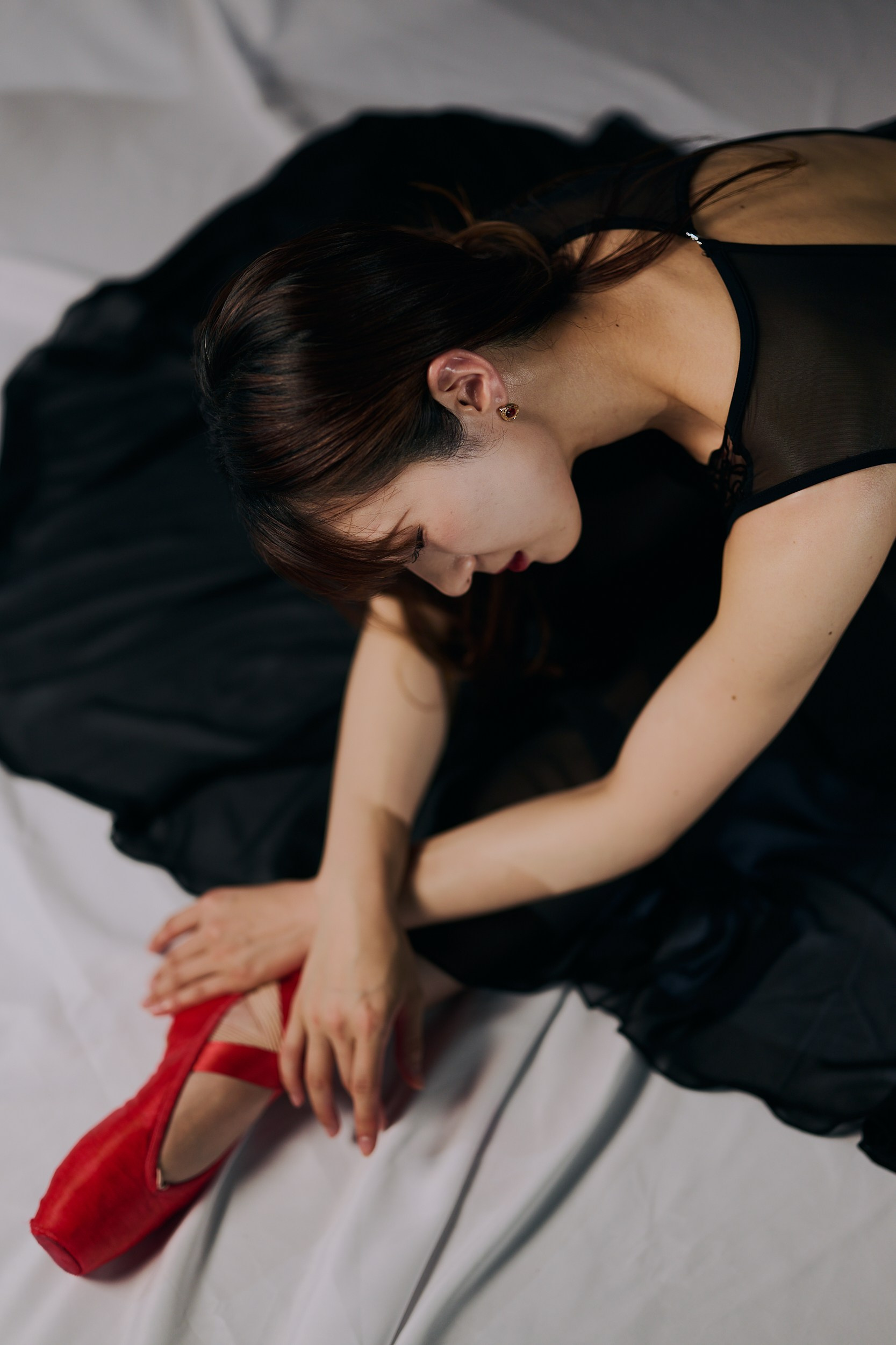 RED SHOES. MT