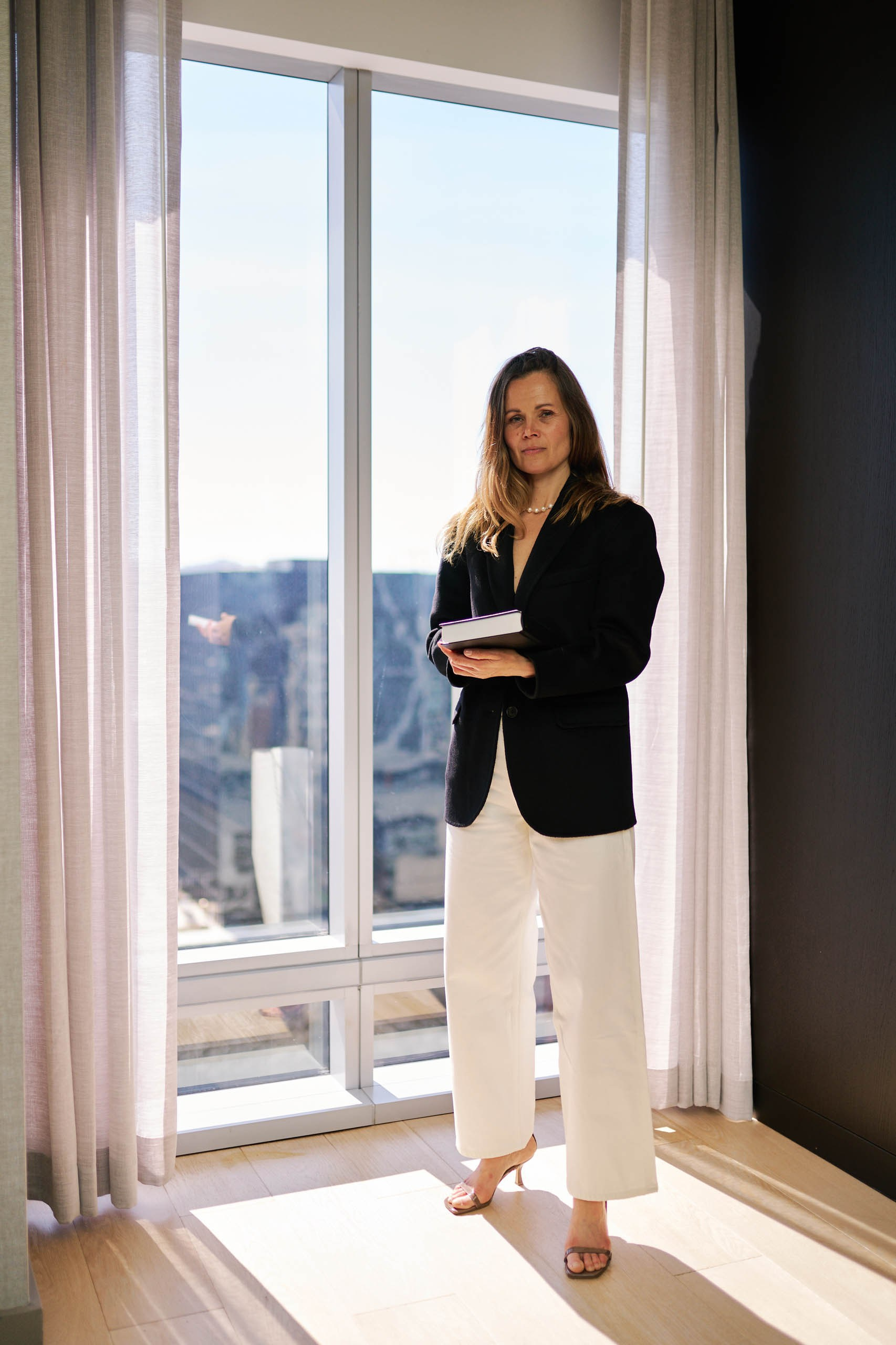 Psychologist Branding Session — In Office. Bay Area Life | Event, Wedding & Commercial Photography Agency