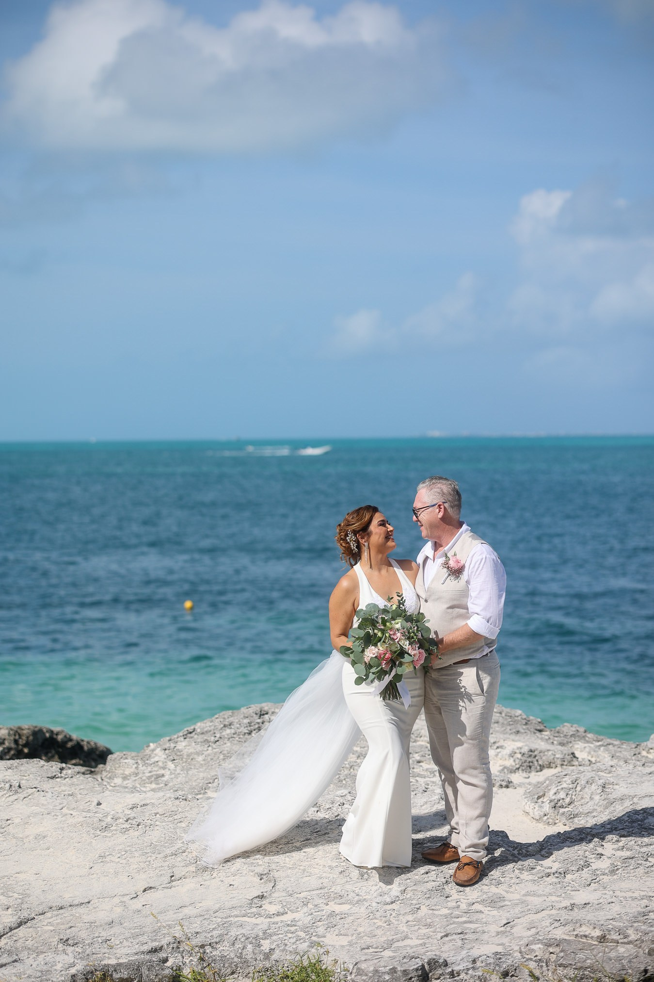 Cancun RIU Boda Zoraya y Andrew. Estudio de fotografia en Tijuana