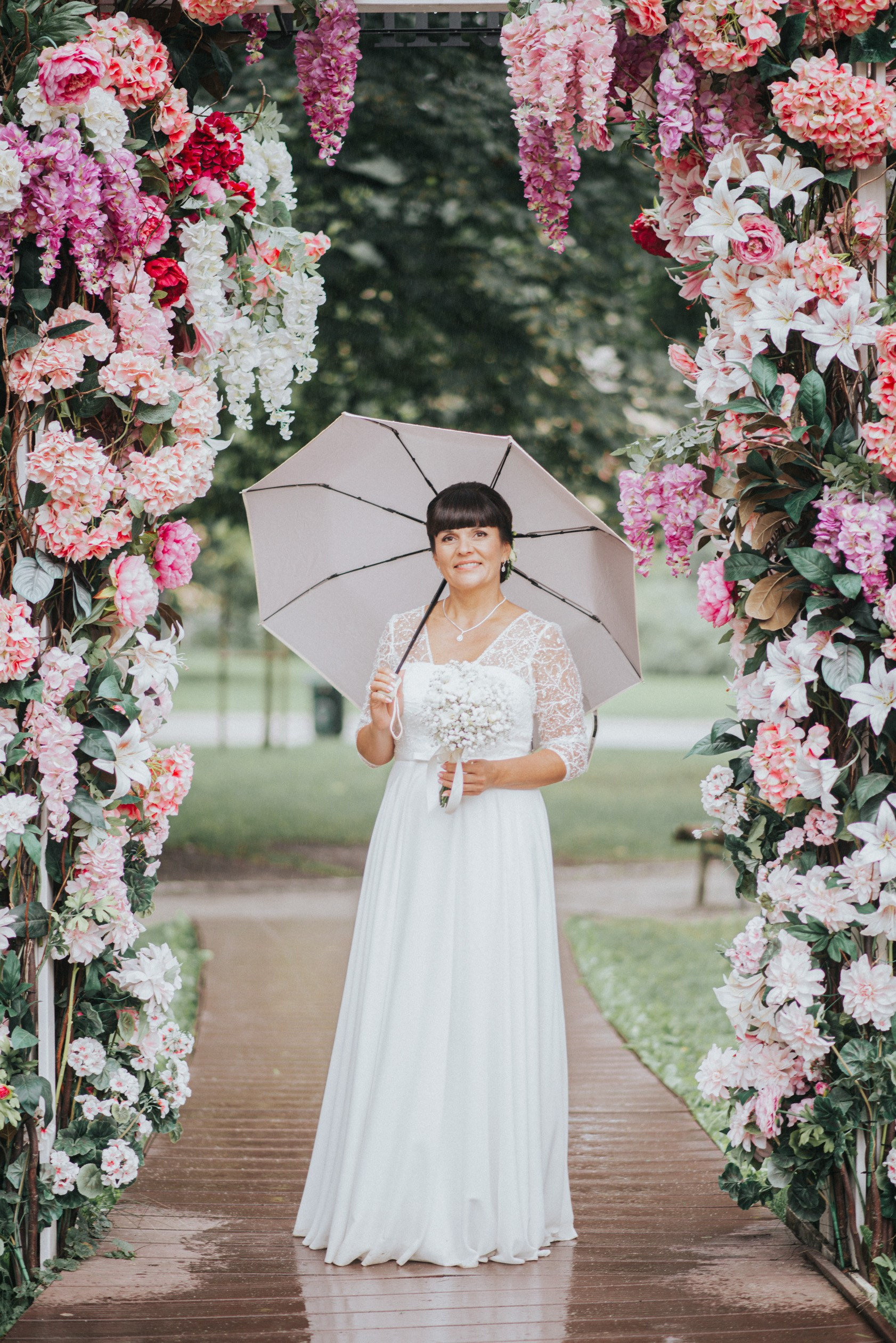 Vestuvių fotosesija, ceremonija, Vestuvių pasiruošimo fotografavimas. Vestuvių fotografas Vilnius Trakai kaina vestuvių fotografavimas fotografė personal.lt photogrpahy kainos jaunoji jaunikis nuotaka santuoka vestuvės, profesionali natūrali meninė reportažinė klasikinė fotosesija, vestuvių fotosesija gamtoje dvare