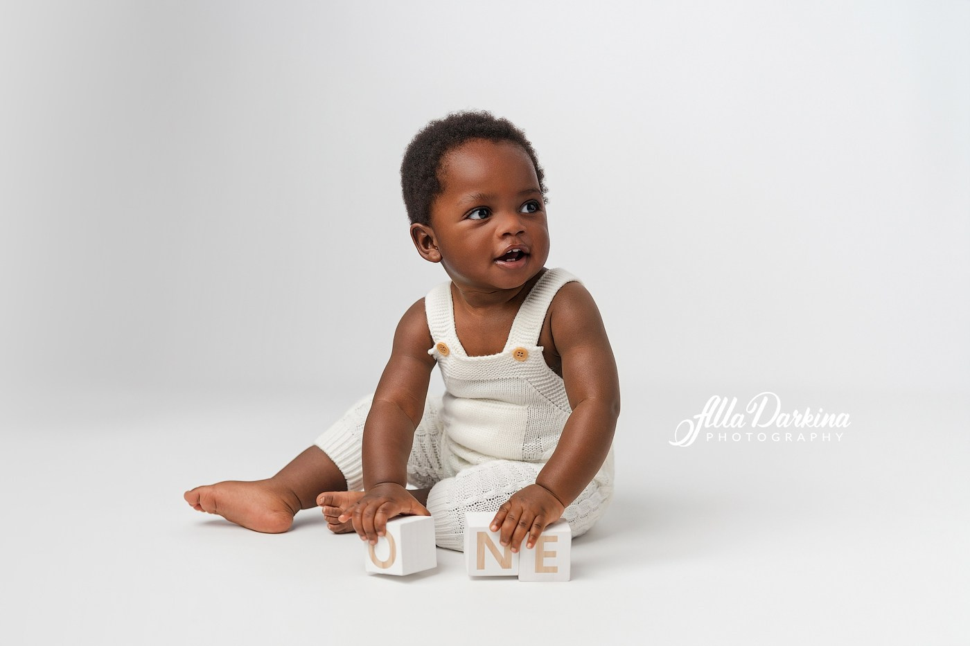 One year baby studio session. Newborn and family photographer. Hills District. Sydney