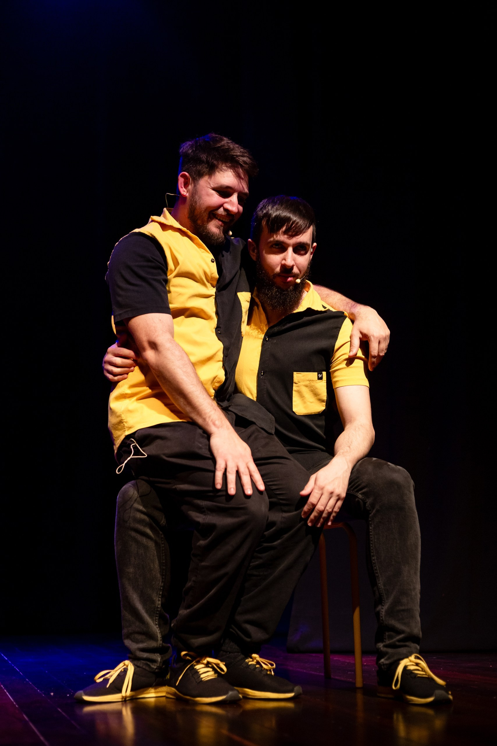 Fotografia de show dos Mequetrefes na Casa da Cultura Dide Brandão em Itajaí — Santa Catarina