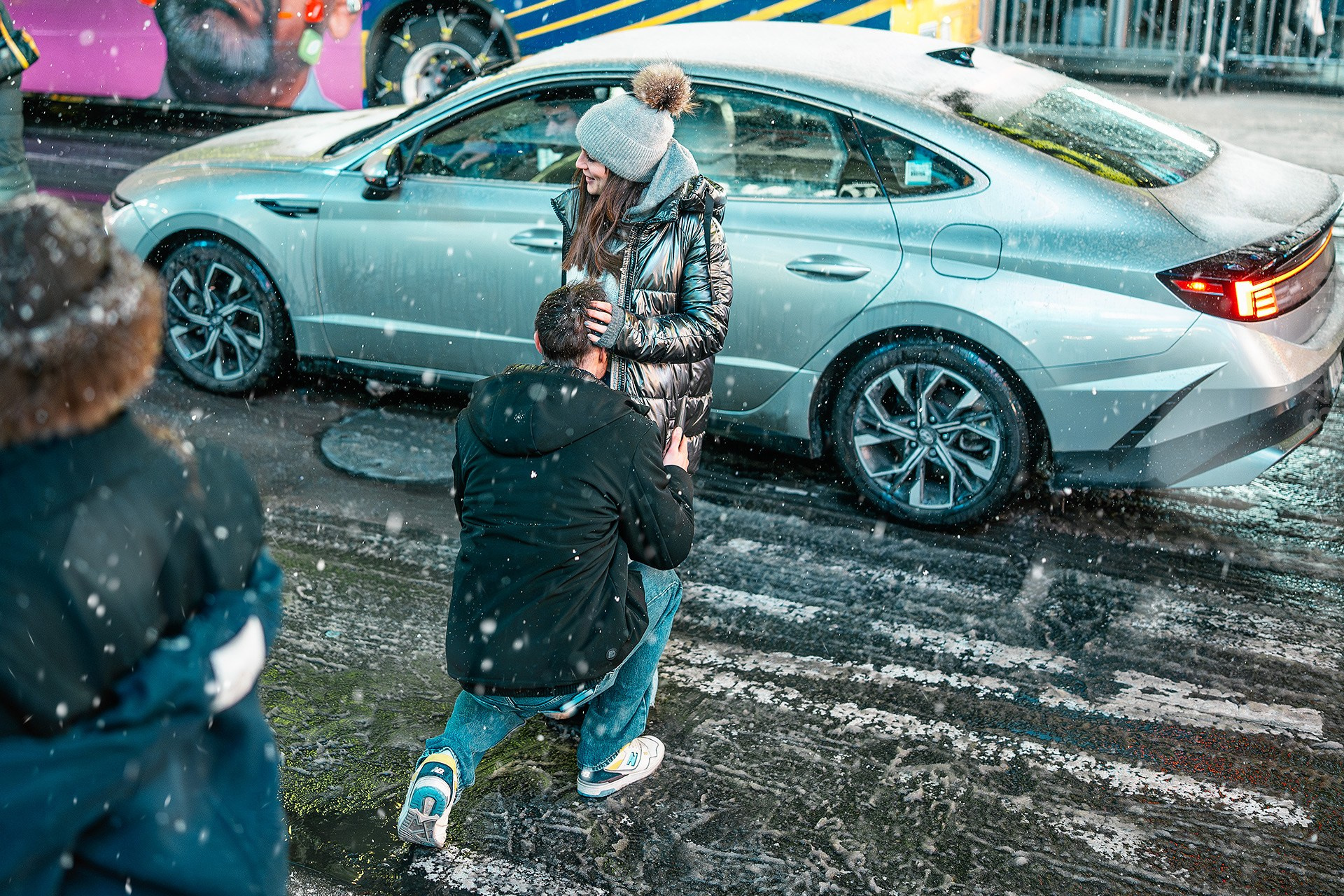 New York City Snowfall Street Photography — Night Winter Scenes Capturing Emotions, Reactions & Euphoria of Falling Snow. Emin Kuliyev — Award-Winning Wedding Photojournalist NYC & USA | Best Wedding Photographer Known for Candid, Timeless Moments