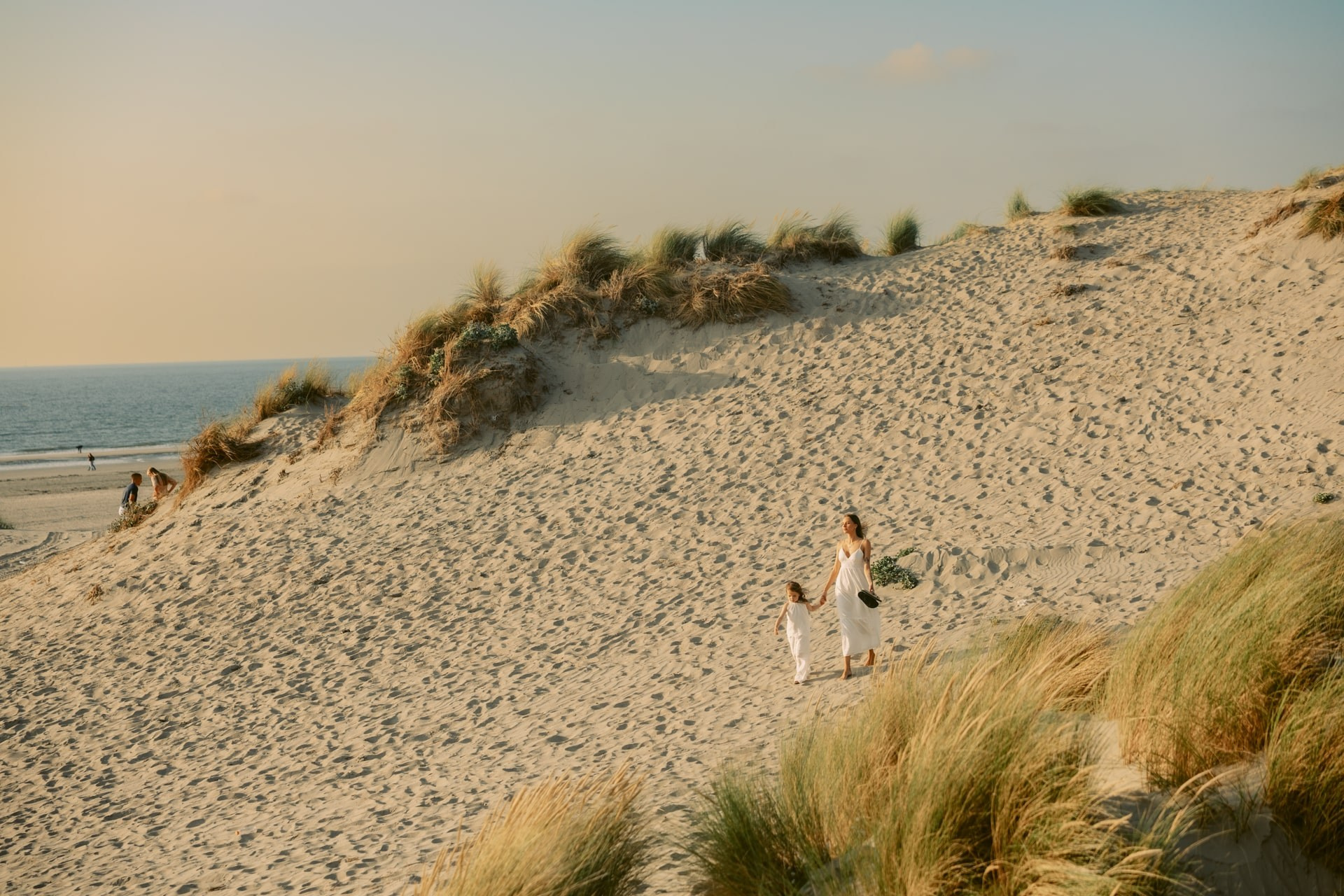 Mother & Daughter Photoshoot in the Dunes — Hoek van Holland. Romantic & Soulful Photography by Natalia Olhova in Rotterdam