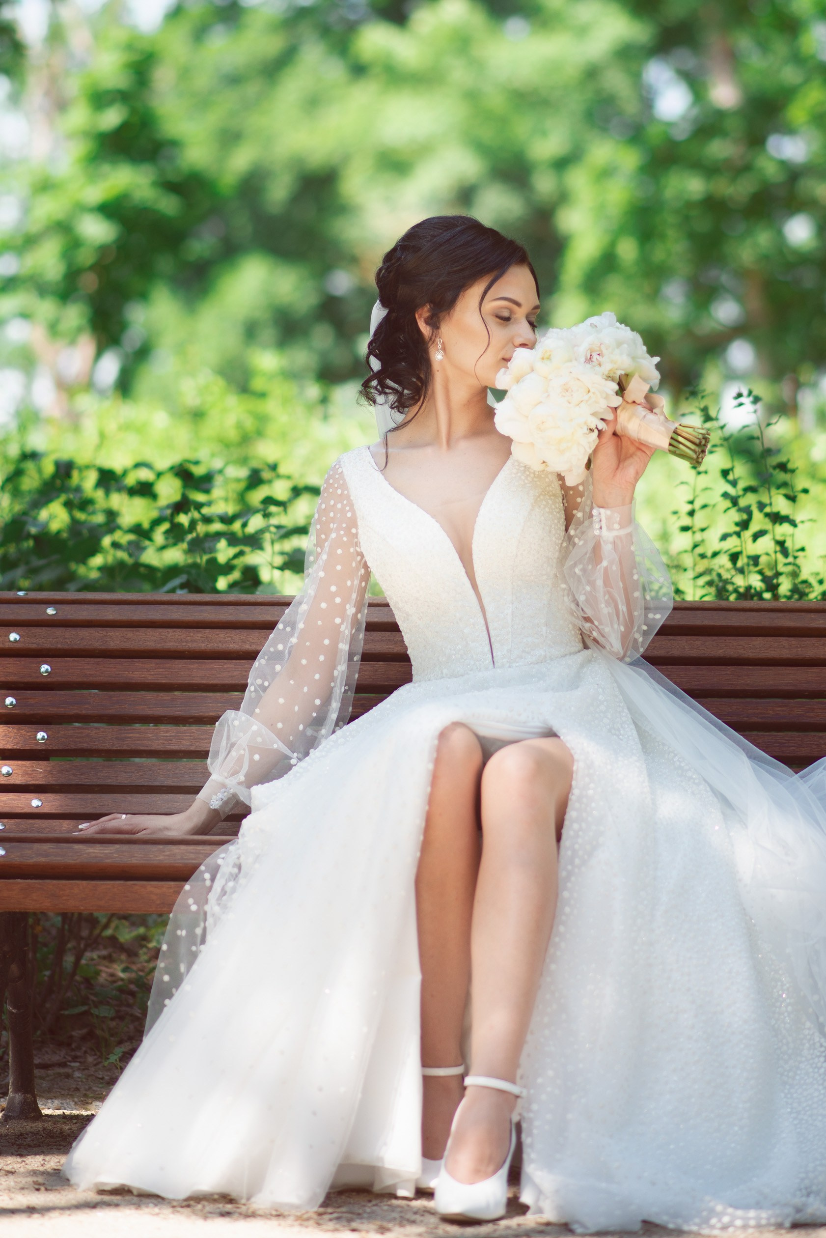 Vestuvių fotosesija, ceremonija, Vestuvių pasiruošimo fotografavimas. Vestuvių fotografas Vilnius Trakai kaina vestuvių fotografavimas fotografė personal.lt photogrpahy kainos jaunoji jaunikis nuotaka santuoka vestuvės, profesionali natūrali meninė reportažinė klasikinė fotosesija, vestuvių fotosesija gamtoje dvare