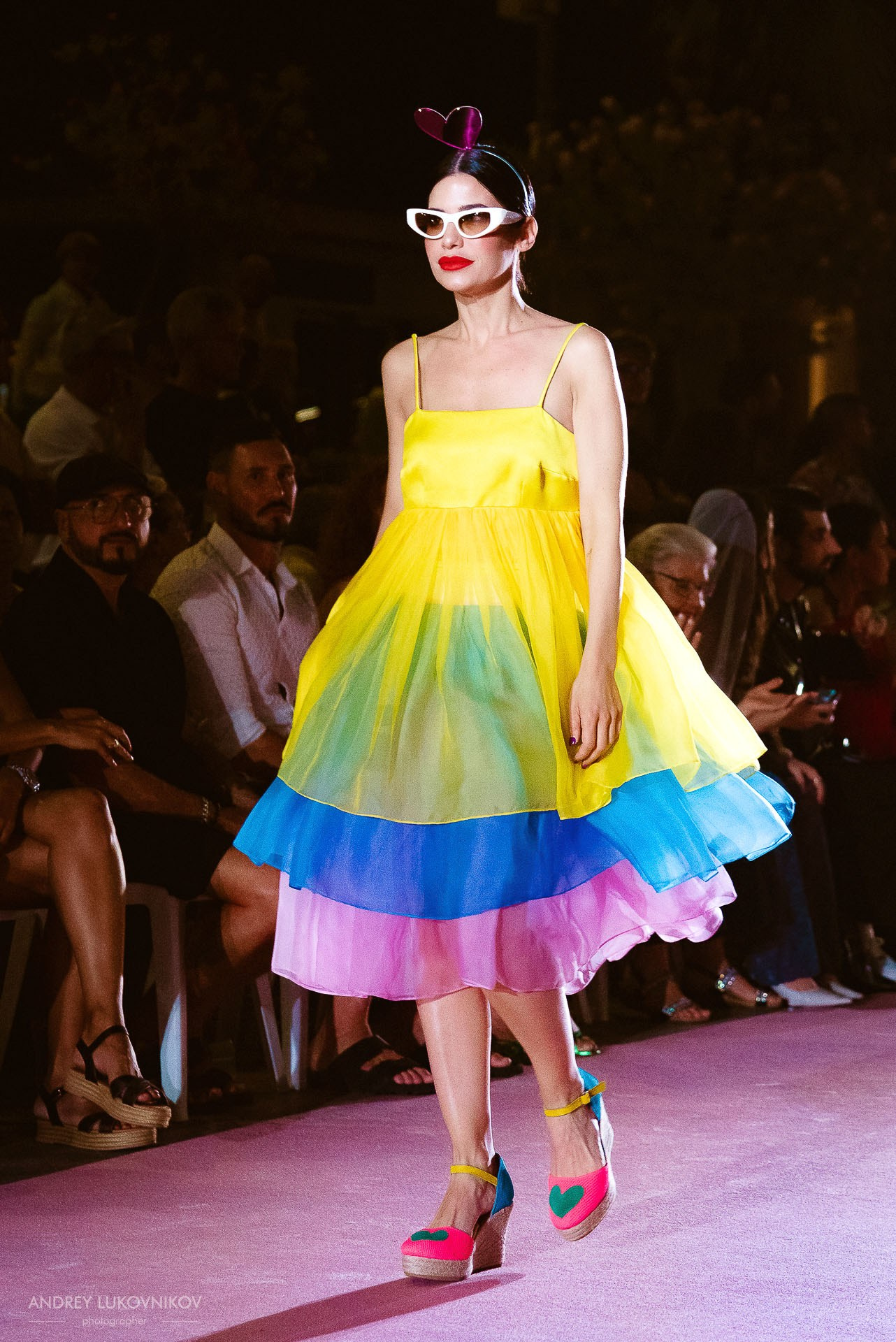 Reportaje del Fin de Semana de Torrevieja 2024 — Fotógrafo de Desfiles de Moda en España, Andrey Lukovnikov