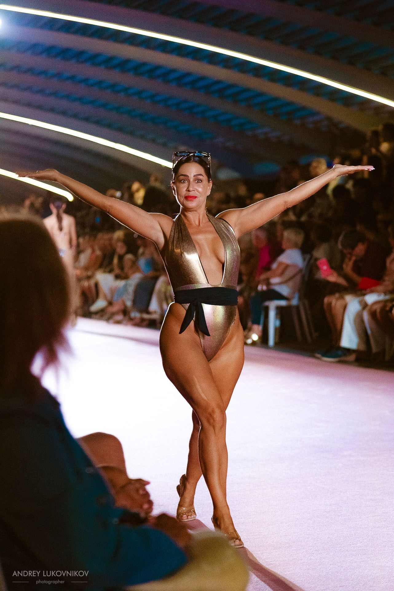 Reportaje del Fin de Semana de Torrevieja 2024 — Fotógrafo de Desfiles de Moda en España, Andrey Lukovnikov