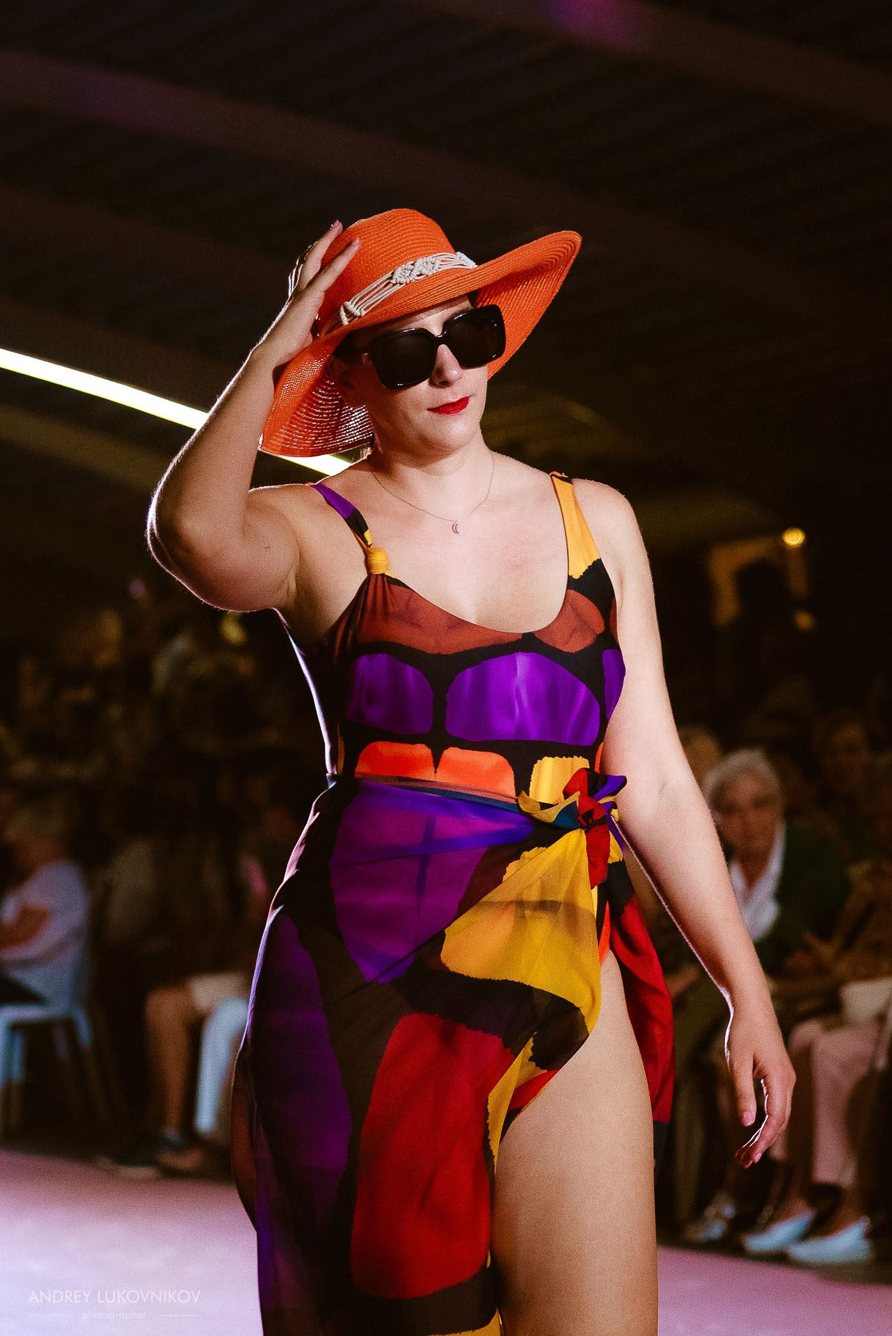 Reportaje del Fin de Semana de Torrevieja 2024 — Fotógrafo de Desfiles de Moda en España, Andrey Lukovnikov