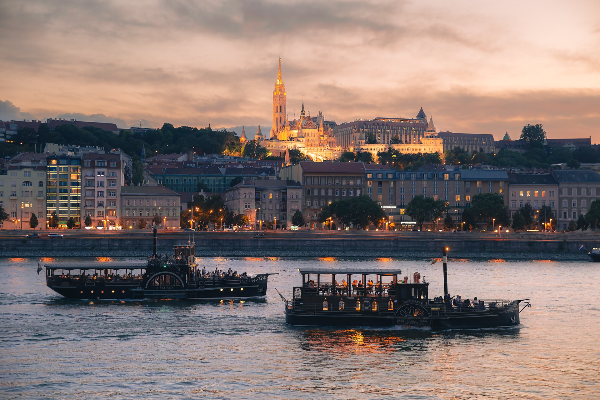 Boats | Budapest 2026 | CANON 6D