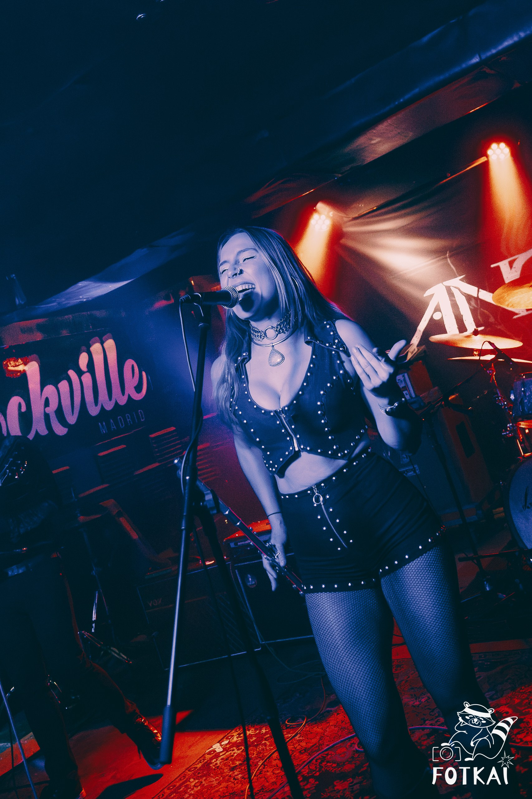 Wucan и «heavy flute rock» в Sala Rockville, Мадрид: фото с концерта немецкой группы, 2026 | FOTKAI