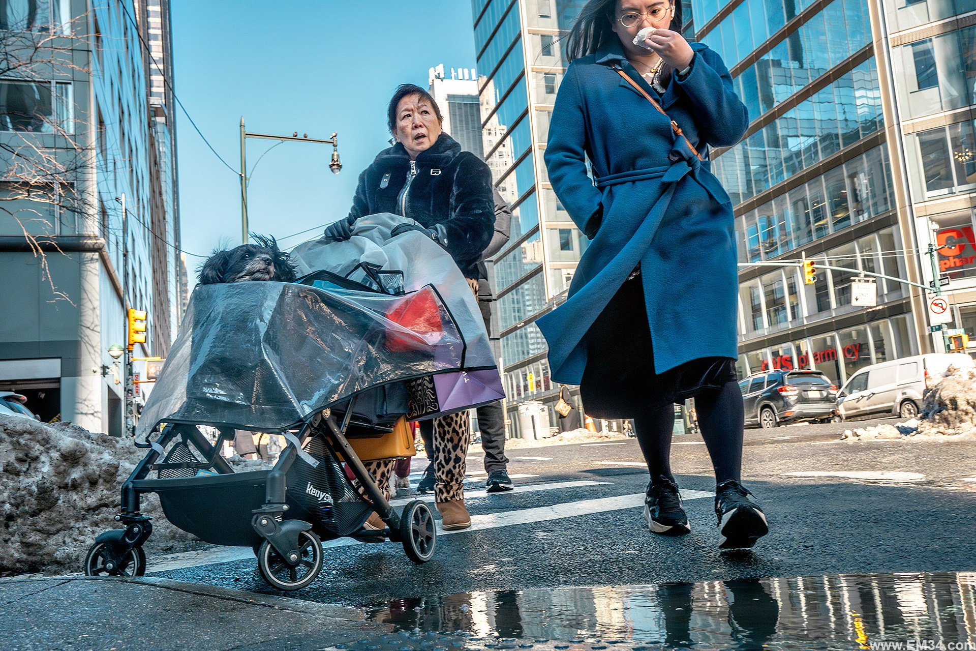 Two days after the blizzard, I walked from Central Park at 59th to Grand Central. Raw street photos of NYC quietly carrying on. Emin Kuliyev — Award-Winning Wedding Photojournalist NYC & USA | Best Wedding Photographer Known for Candid, Timeless Moments