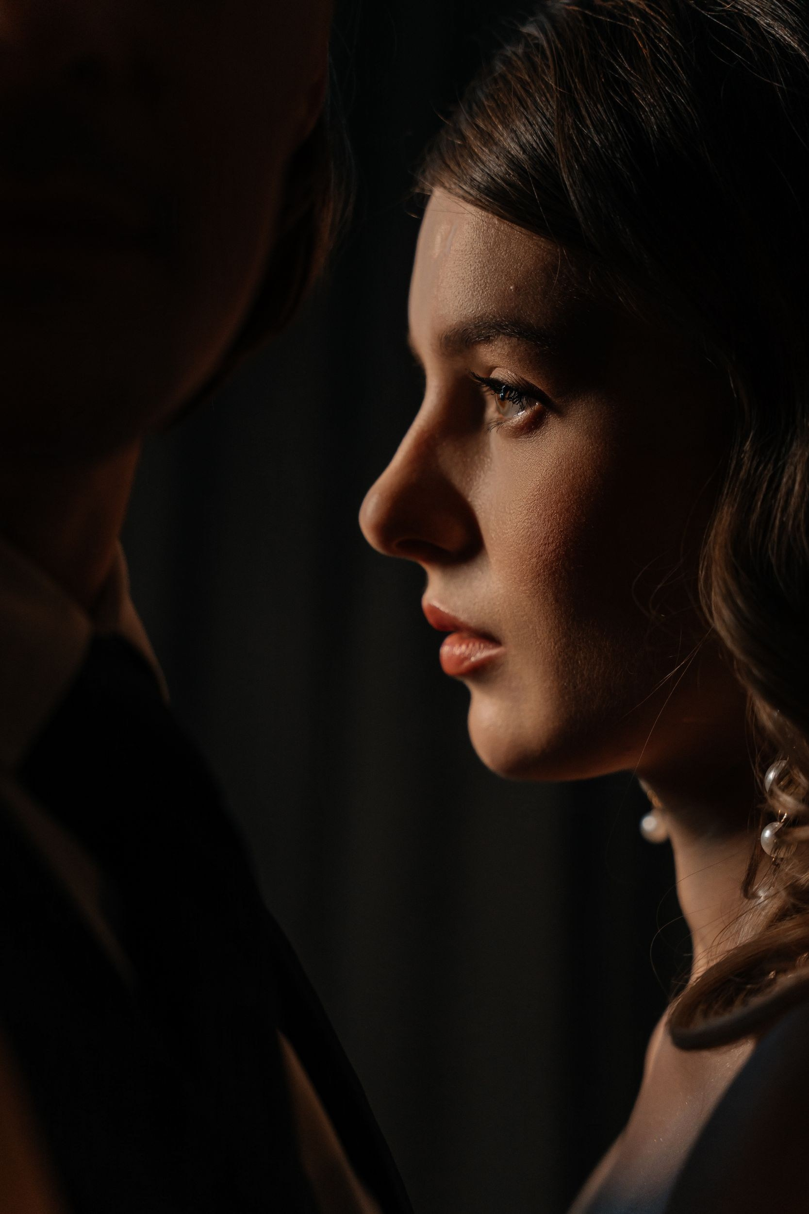 Getting Ready Together Before the Wedding Day. Wedding photographer & videographer Frankfurt | Denis Mirosnik