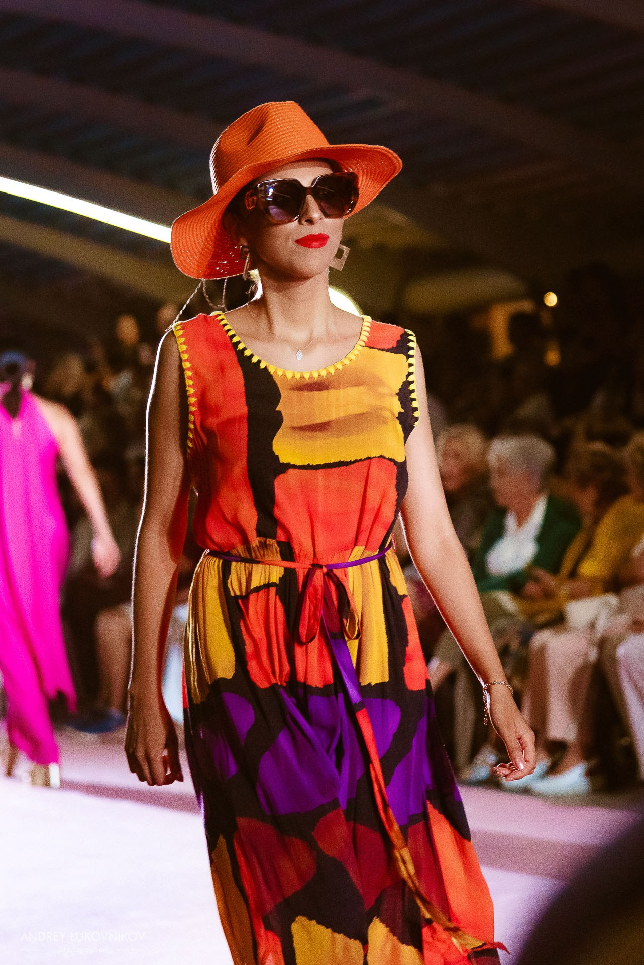 Reportaje del Fin de Semana de Torrevieja 2024 — Fotógrafo de Desfiles de Moda en España, Andrey Lukovnikov