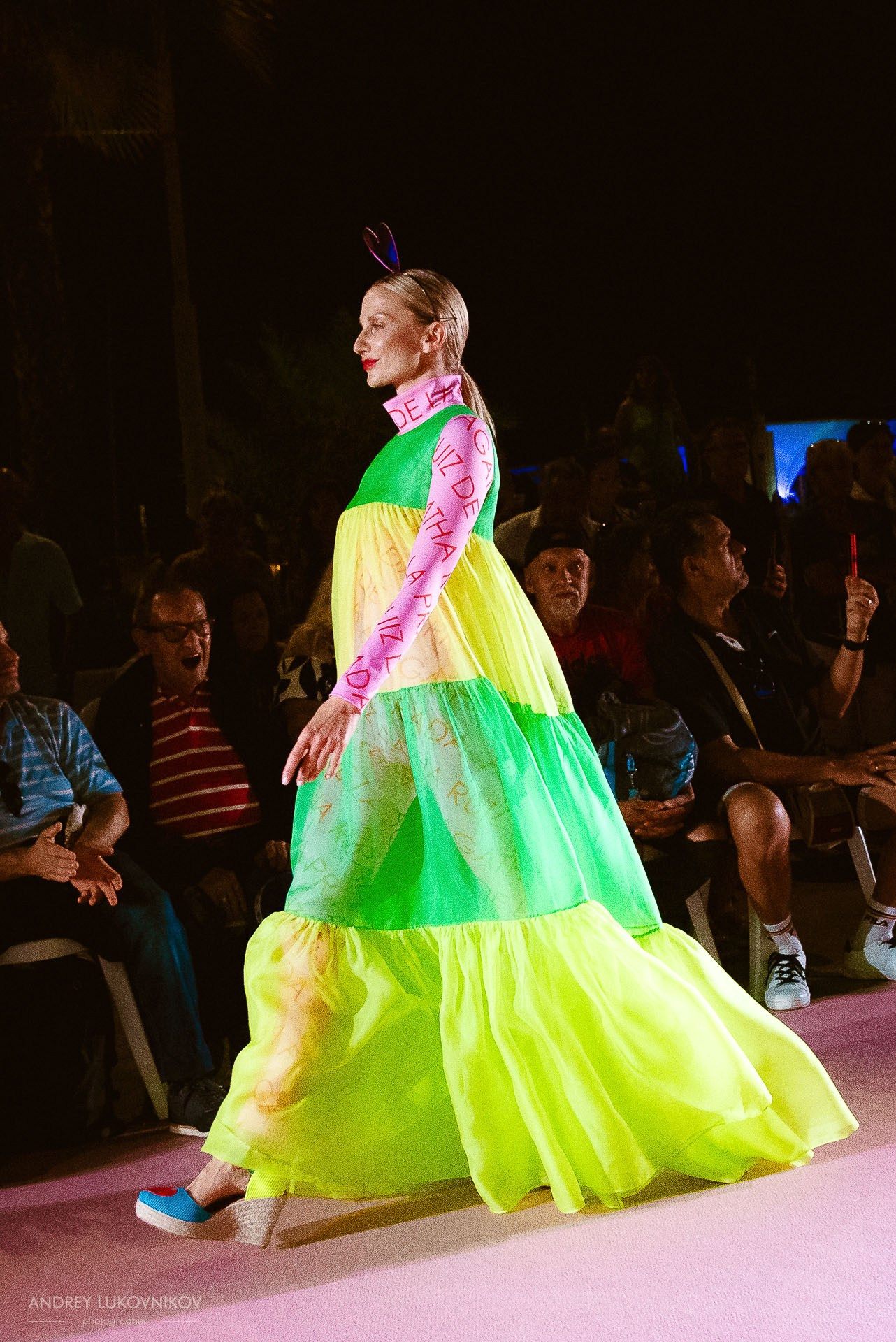 Reportaje del Fin de Semana de Torrevieja 2024 — Fotógrafo de Desfiles de Moda en España, Andrey Lukovnikov