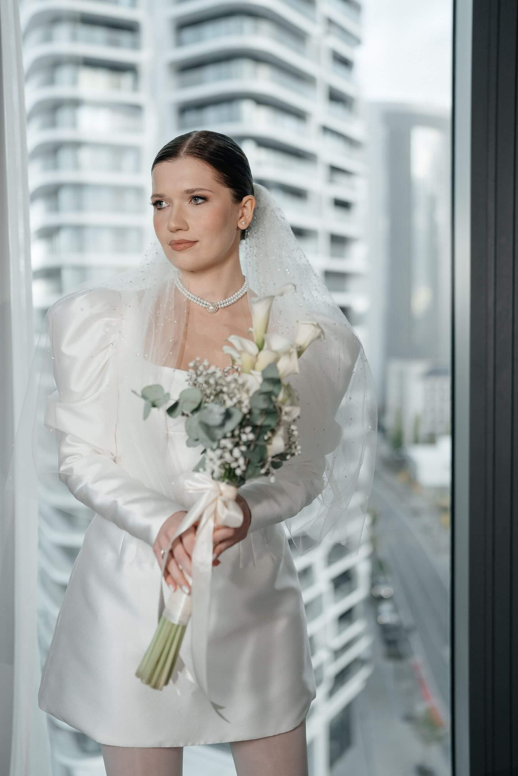 bride with the bouqet