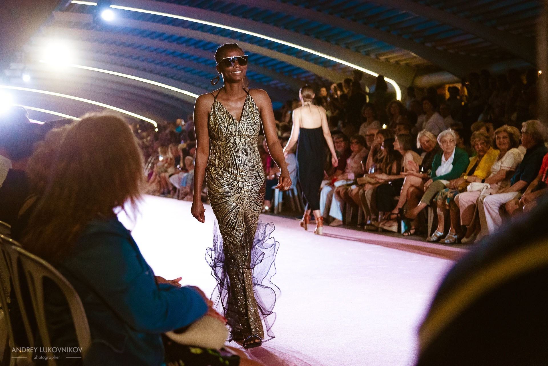Reportaje del Fin de Semana de Torrevieja 2024 — Fotógrafo de Desfiles de Moda en España, Andrey Lukovnikov