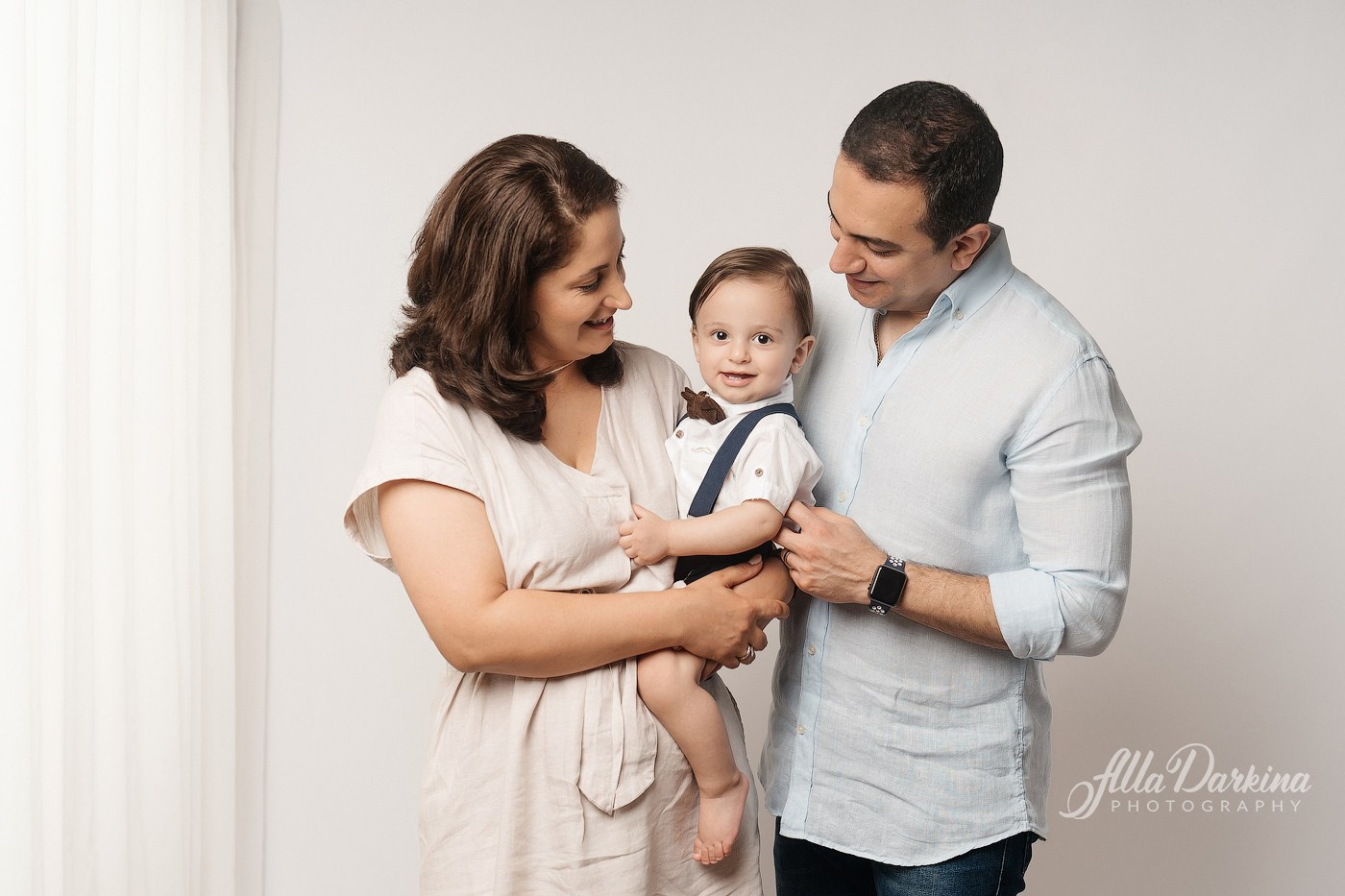Studio family session. Newborn and family photographer. Hills District. Sydney
