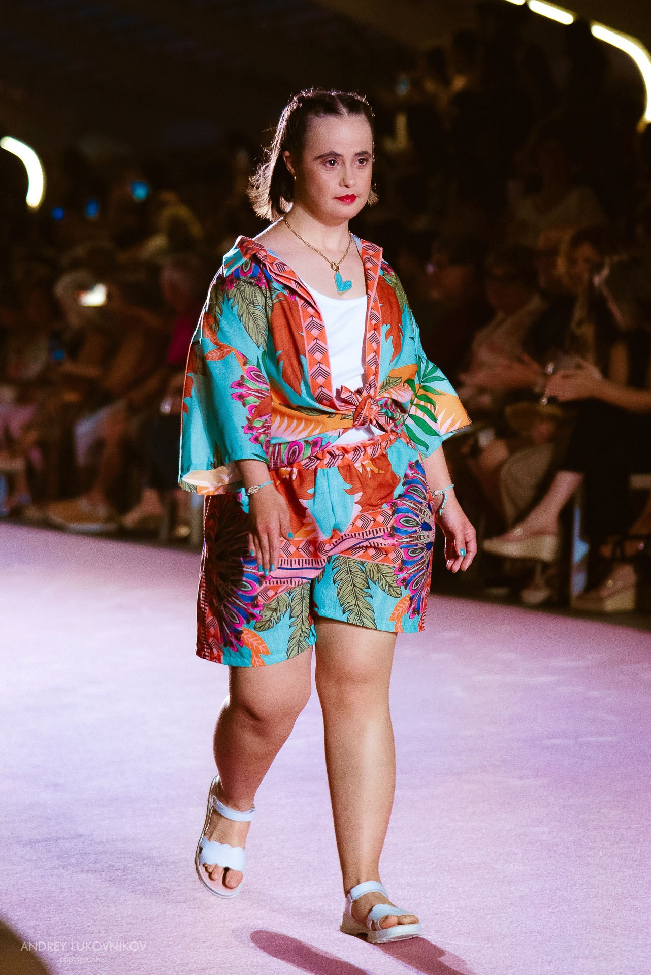 Reportaje del Fin de Semana de Torrevieja 2024 — Fotógrafo de Desfiles de Moda en España, Andrey Lukovnikov