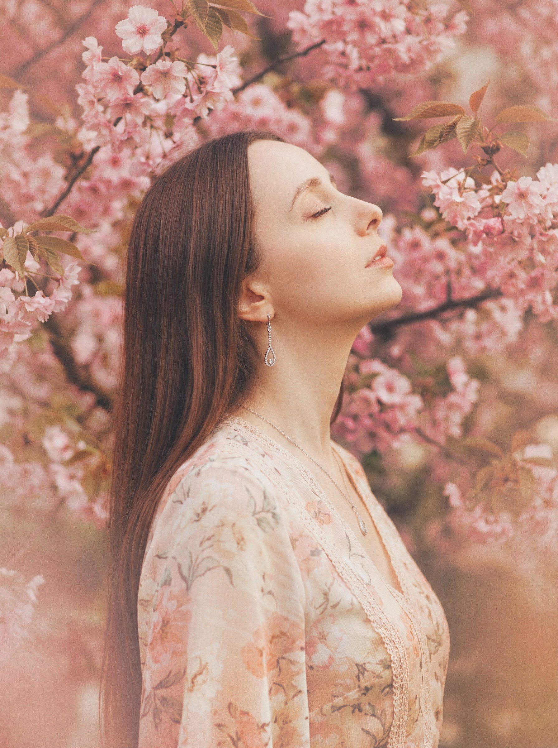 Contenu IA d’image de marque pour une professeure de langue espagnole