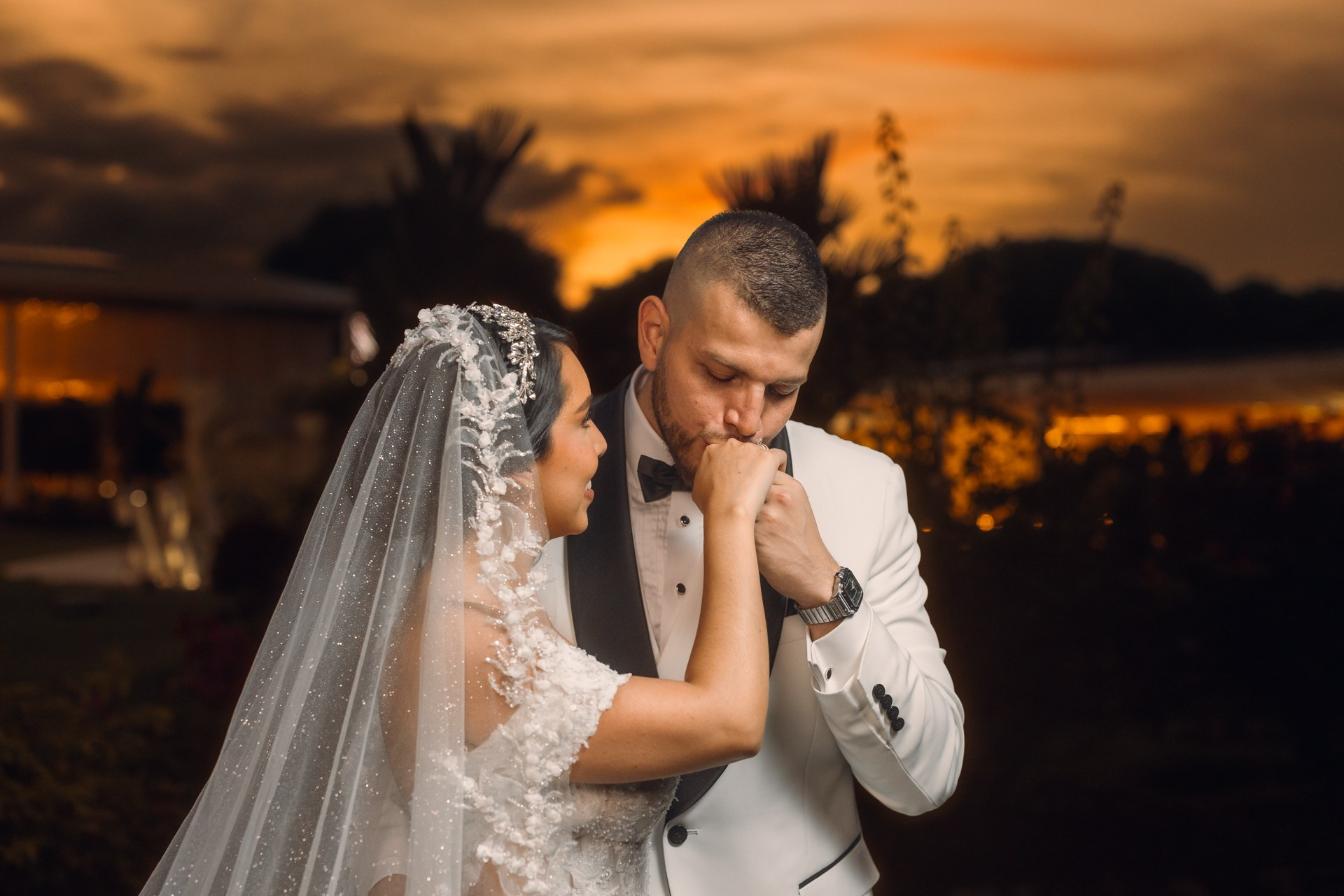 Hilo Rojo Wedding Photography