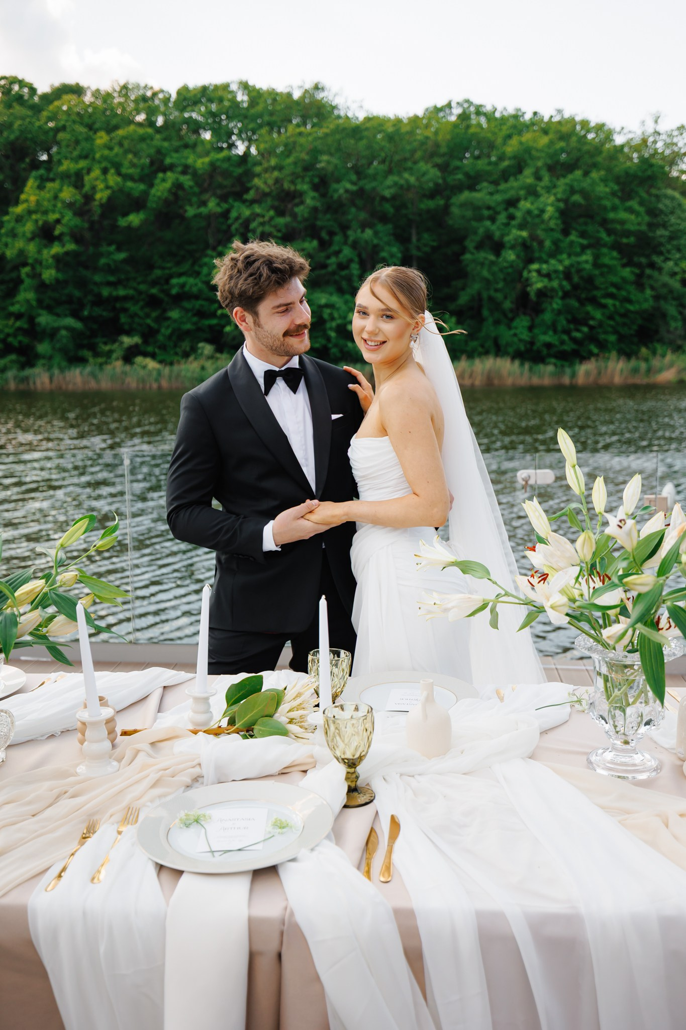 Wedding Photographer in Bucharest — Manu Ivanciu