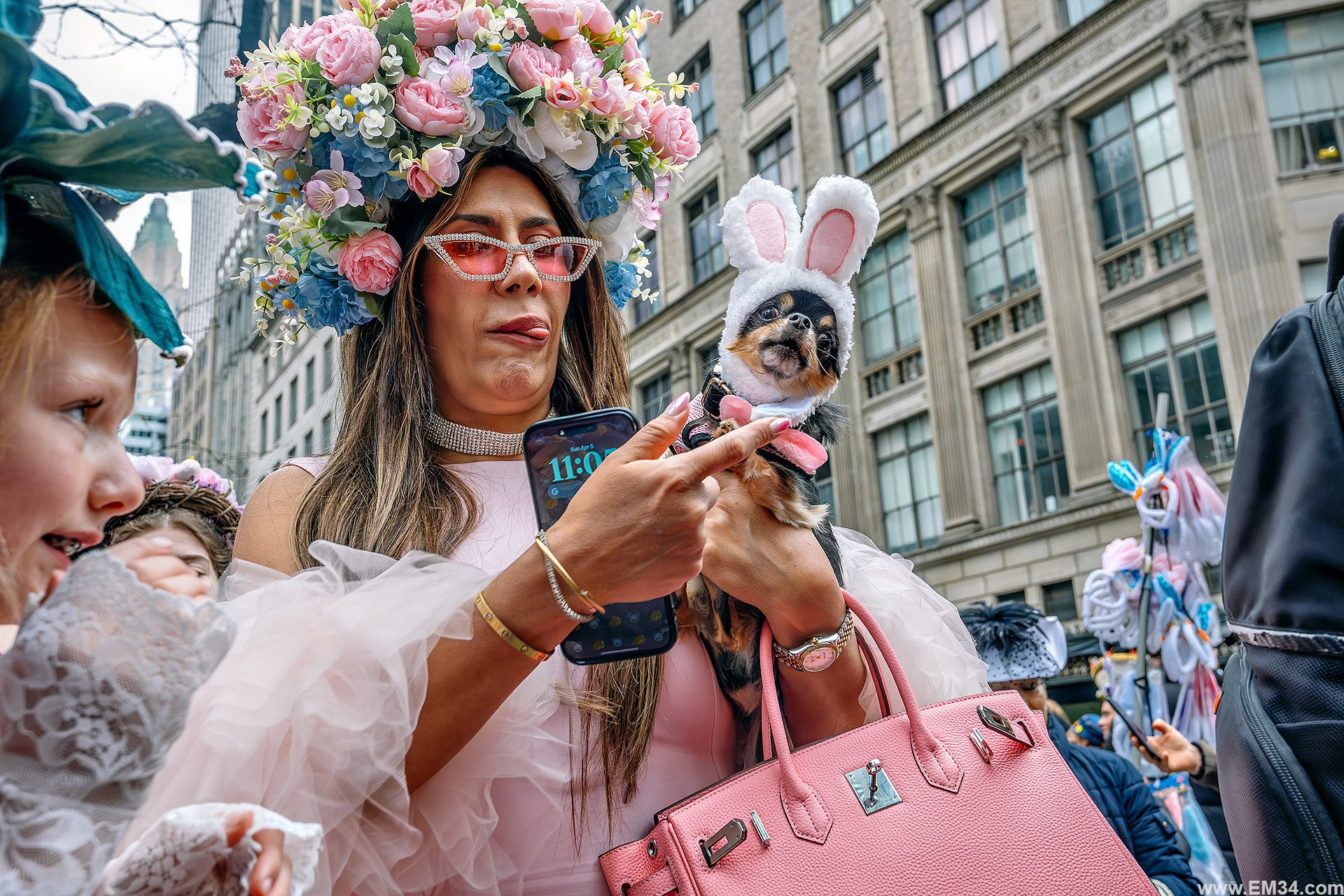Easter Sunday in New York: strange outfits, passing faces, and moments in between. Emin Kuliyev — Award-Winning Wedding Photojournalist NYC & USA | Best Wedding Photographer Known for Candid, Timeless Moments