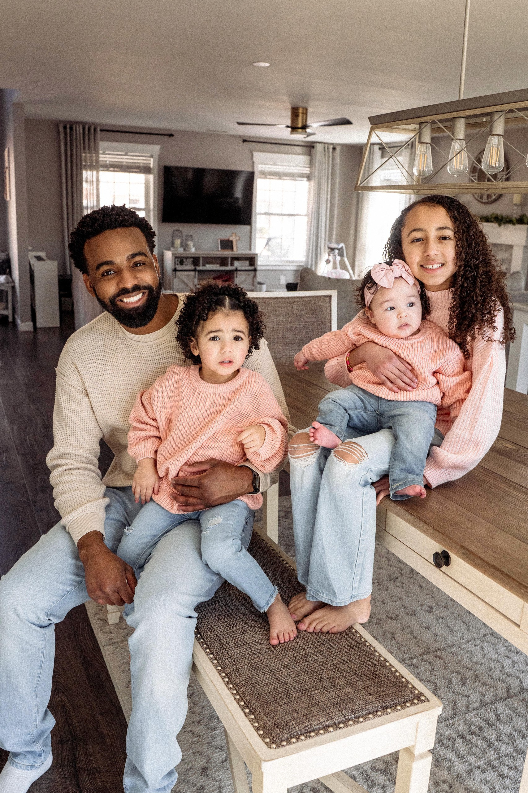 Xavier, Danielle, Olivia, Isabelle, Sophia. Alisa Tant — Family and newborn photographer Bucks County, Montgomery county, Philadelphia, NJ