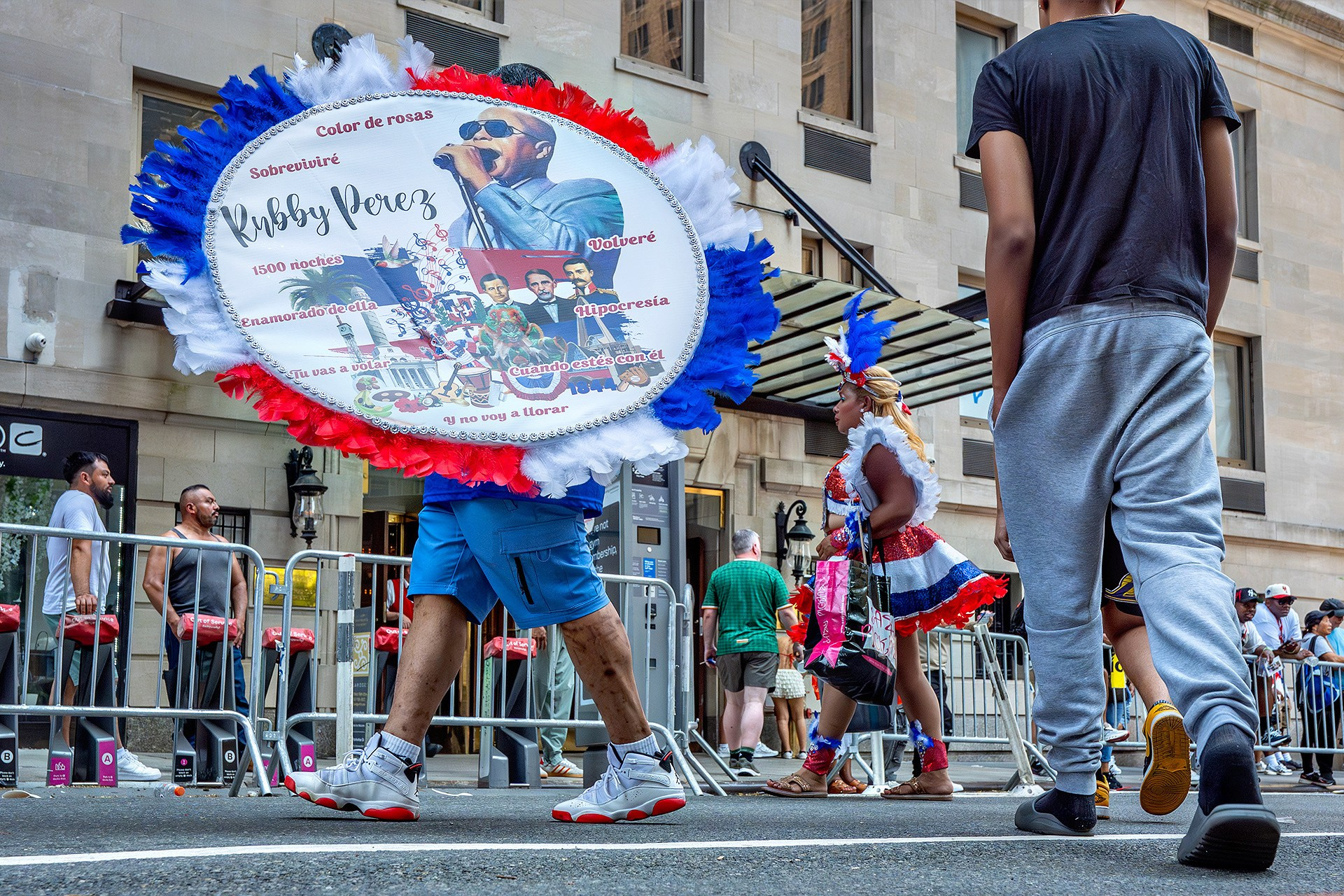 Dominican Day Parade NYC Photos — Sony A9 III + 16-35mm GM Lens Capturing 42nd to 55th Street in Stunning Street Photography. Emin Kuliyev — Award-Winning Wedding Photojournalist NYC & USA | Best Wedding Photographer Known for Candid, Timeless Moments