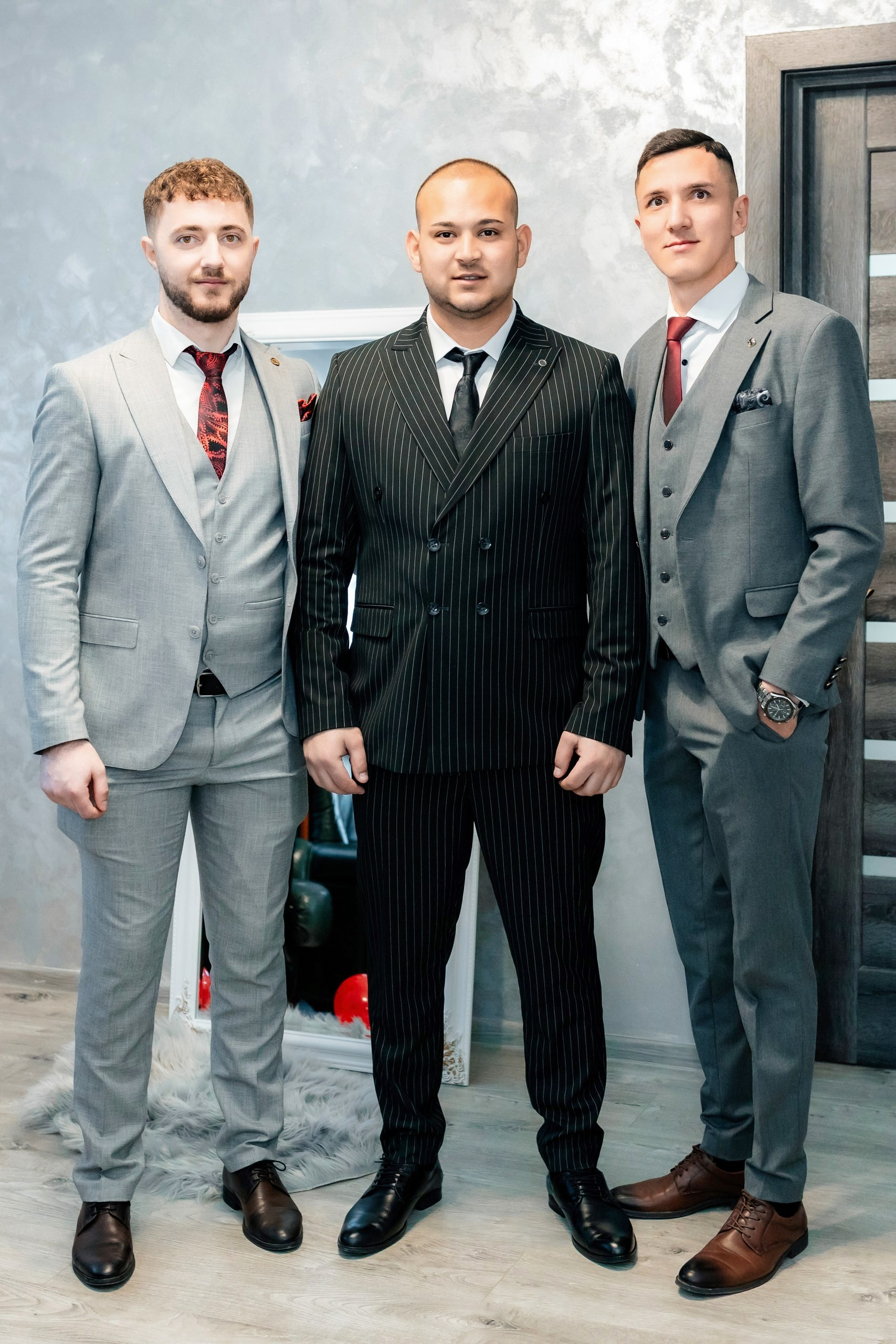 Fotograf nuntă Târgu Neamț – Samuel și Roxana, fotografie autentică realizată de AlinoFotoStudio 2. Fotograf nuntă Iași, Bacău, Suceava și Botoșani – Alin Chirilă surprinzând momente reale de nuntă 3. Fotografie de nuntă cu emoție și credință – AlinoFotoStudio, fotograf povestitor 4. Fotograf profesionist nuntă în Moldova – cadre naturale și pline de emoție 5. Alin Chirilă fotograf nuntă – poveste reală surprinsă prin fotografie 6. Fotograf nuntă cu stil documentar – momente autentice din ziua nunții Pregătiri mireasă acasă – fotografie naturală realizată de Alin Chirilă fotograf nuntă 8. Detalii din ziua nunții – fotograf nuntă Iași și Botoșani, AlinoFotoStudio 9. Emoții din dimineața nunții – fotograf profesionist Moldova 10. Cadre autentice din pregătiri – fotograf nuntă Suceava și Bacău Ceremonie religioasă nuntă – moment emoționant surprins de fotograf Alin Chirilă 12. Nuntă cu valori creștine – fotografie din biserică realizată cu discreție 13. Rugăciune și emoție în ziua nunții – fotograf nuntă Târgu Neamț 14. Legământ în fața lui Dumnezeu – fotografie de nuntă autentică 15. Fotograf nuntă biserică – momente sincere și pline de semnificație Petrecere de nuntă – cadre naturale realizate de AlinoFotoStudio 17. Bucurie și dans la nuntă – fotograf nuntă Iași și împrejurimi 18. Momente autentice de la restaurant – fotograf nuntă Bacău Suceava 19. Atmosferă de nuntă surprinsă discret – Alin Chirilă fotograf -AlinoFotoStudio – fotograf nuntă cu abordare naturală și emoțională 21. Alin Chirilă fotograf – povestitor prin fotografie de nuntă 22. Fotograf nuntă în Moldova – stil documentar și autentic 23. Fotografie de nuntă sinceră și elegantă – AlinoFotoStudio- Fotograf nuntă Iași Bacău Suceava Botoșani – Alin Chirilă AlinoFotoStudio 26. Fotograf nuntă Târgu Neamț și Moldova – fotografie profesională de eveniment 27. Fotograf nuntă cu valori creștine și stil documentar – AlinoFotoStudio - Alin Chirilă – AlinoFotoStudio Fotograf nuntă Iași • Bacău • Suceava • Botoșani - Samuel & Roxana, Târgu Neamț -Momente reale, trăite sincer și păstrate pentru totdeauna.